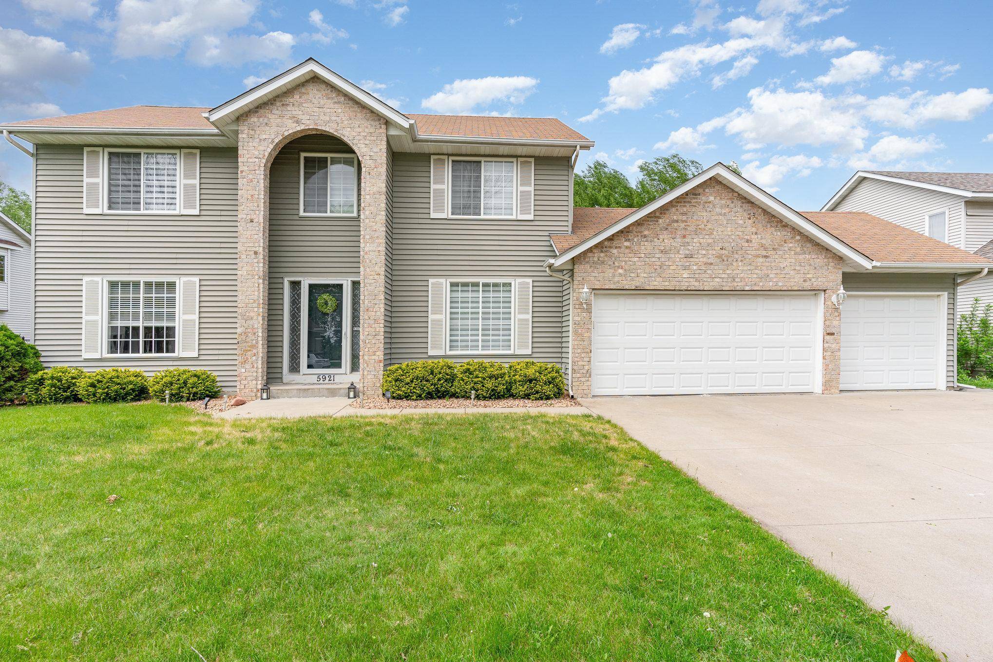 Farmington, MN 55024,5921 200th ST W