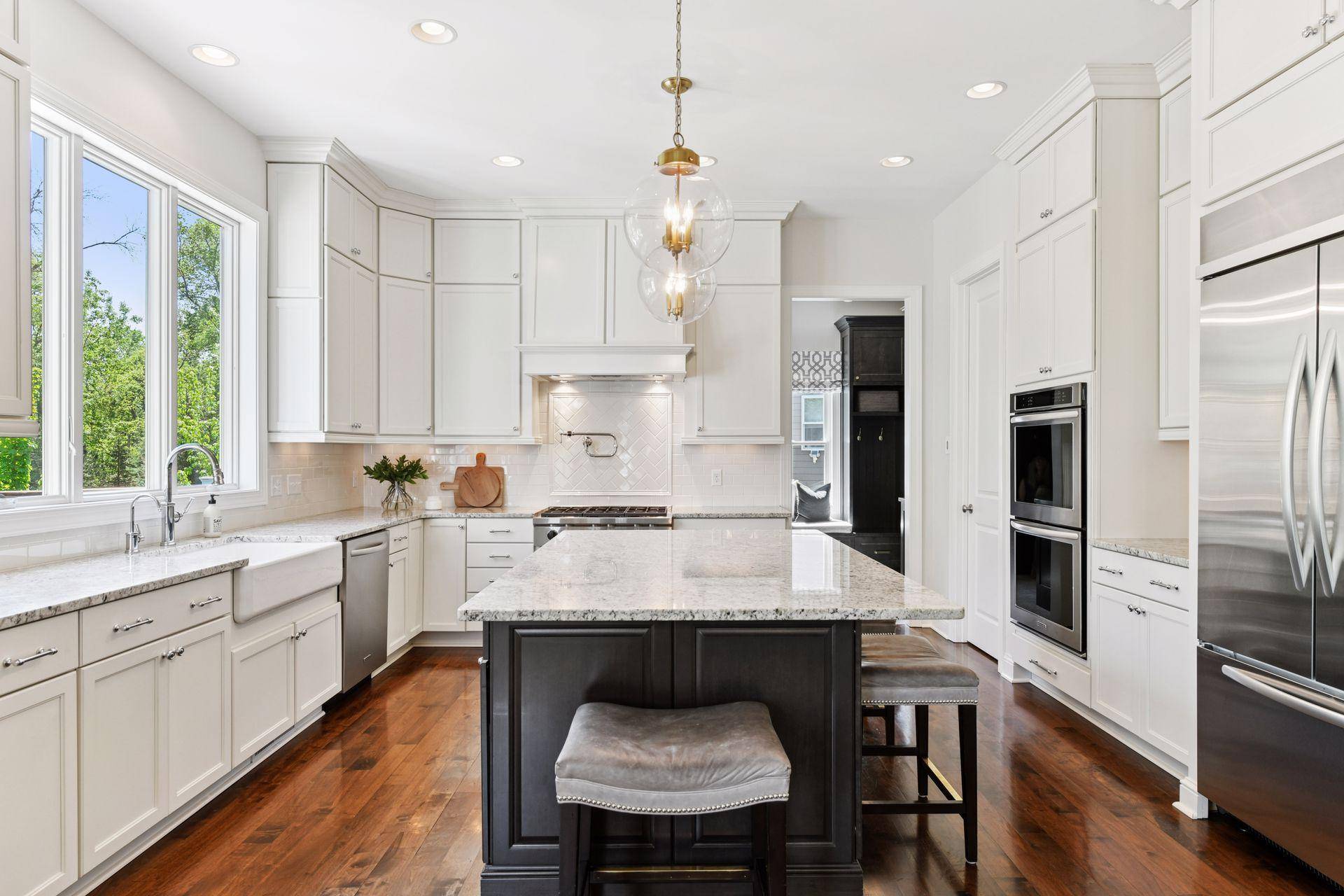 Eden Prairie, MN 55347,10021 Frederick PL