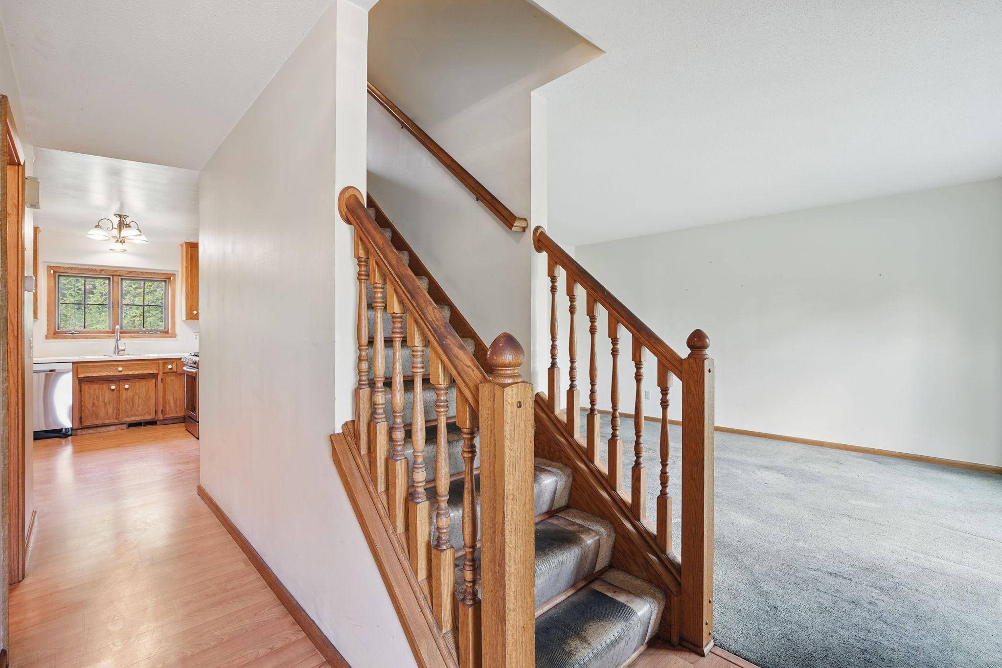 Eagan, MN 55123,4358 Yorktown DR