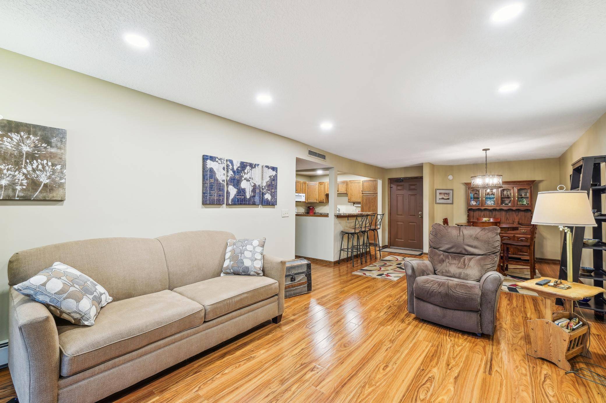 Plymouth, MN 55442,4385 Trenton LN N #301