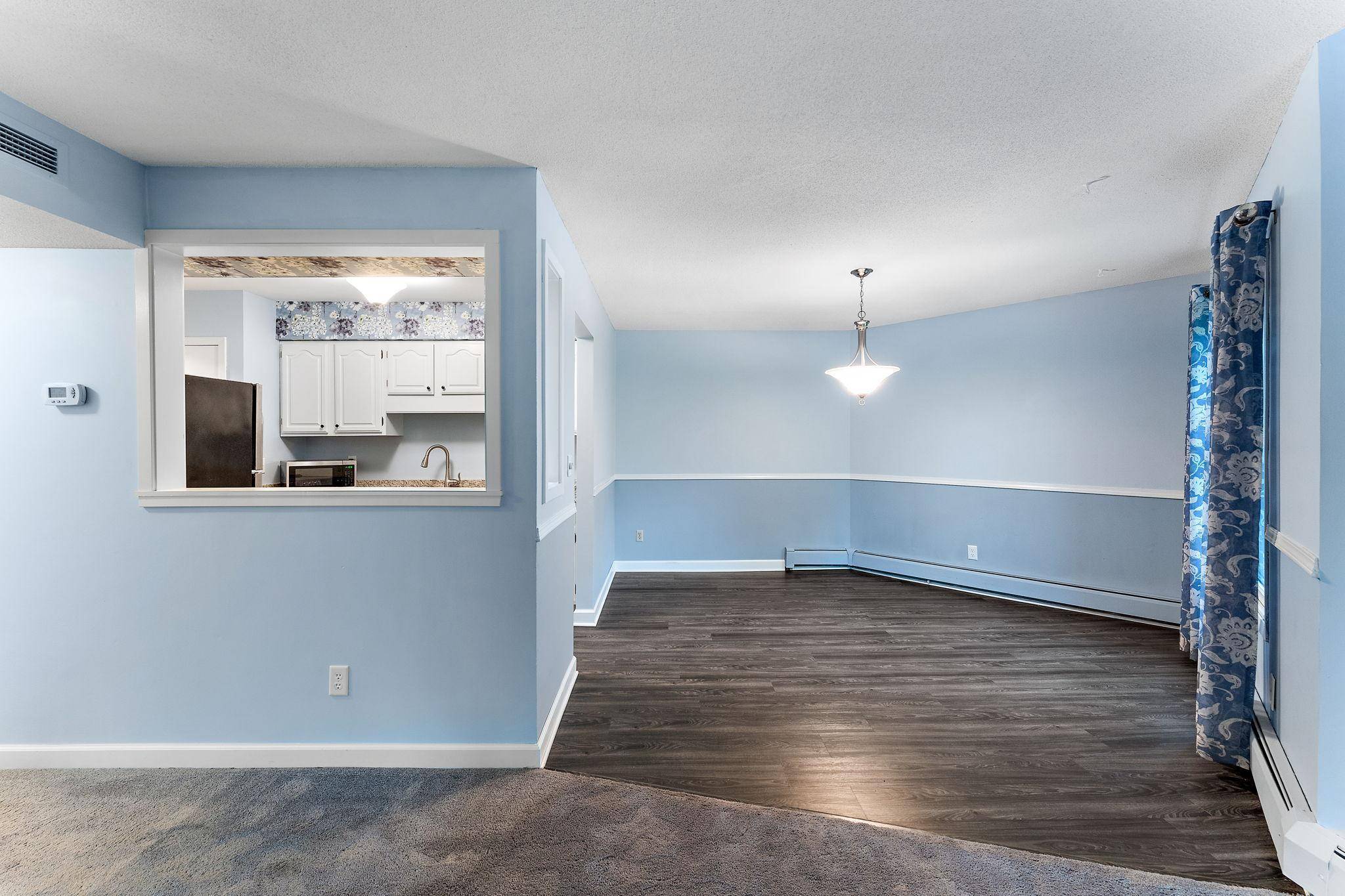 Roseville, MN 55113,2230 Midland Grove RD #207