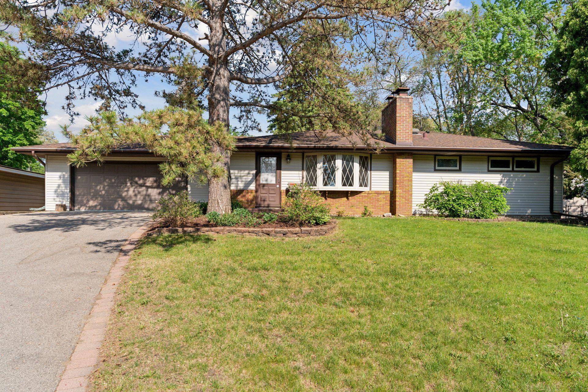 Bloomington, MN 55431,11038 Russell AVE S