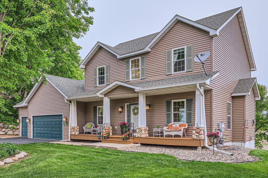 Saint Bonifacius, MN 55375,3901 Marshland CT