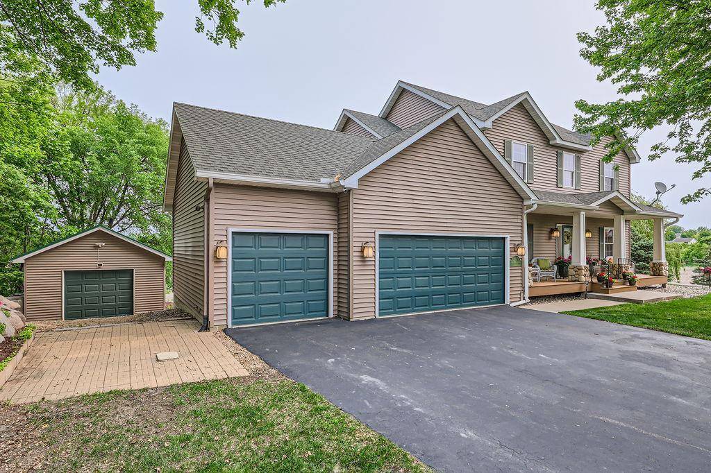 Saint Bonifacius, MN 55375,3901 Marshland CT