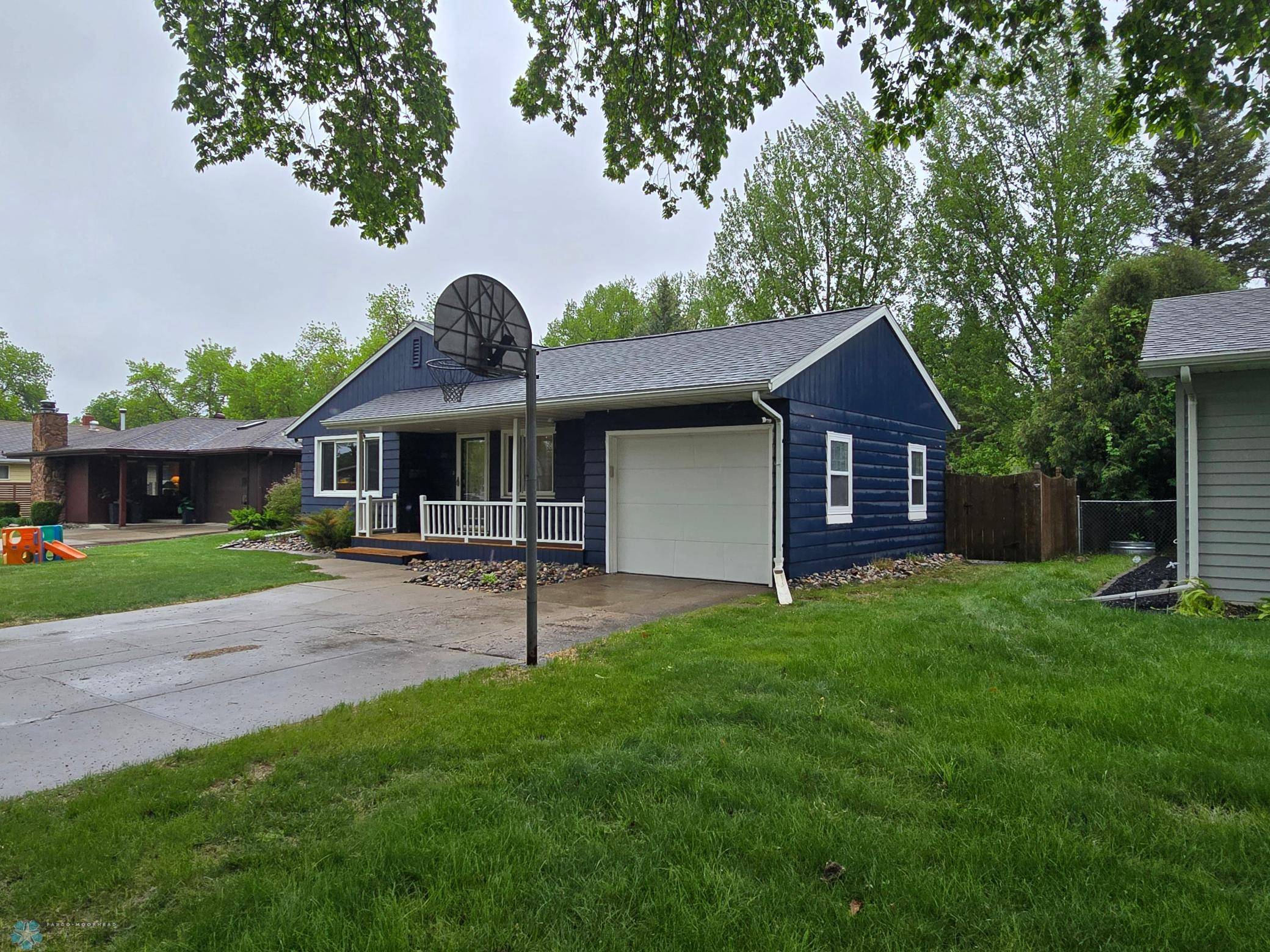 Moorhead, MN 56560,2105 7th ST S