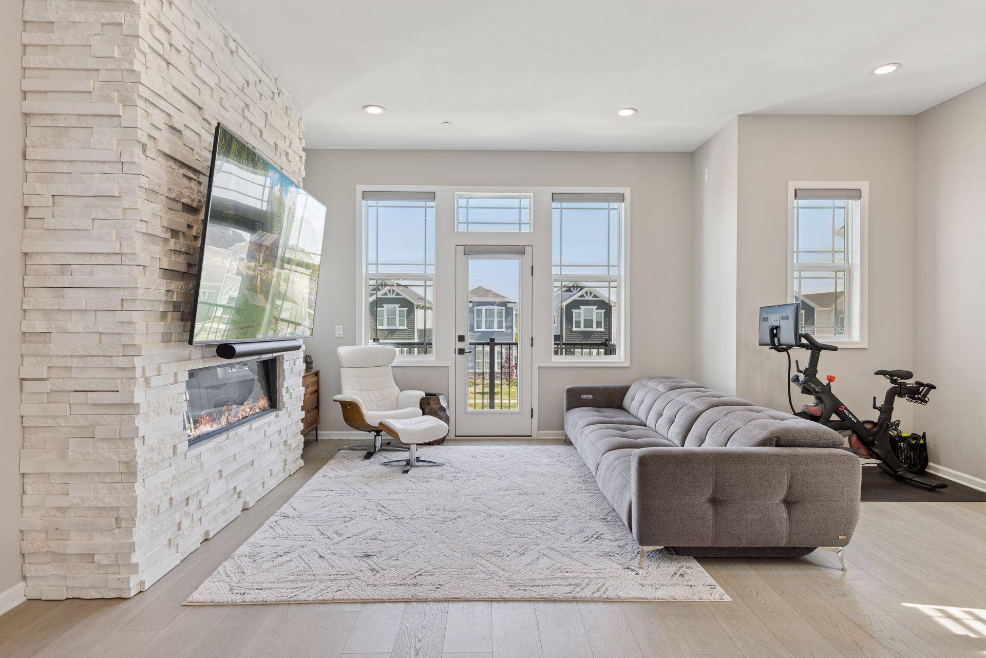 Maple Grove, MN 55369,8090 Balsam LN N