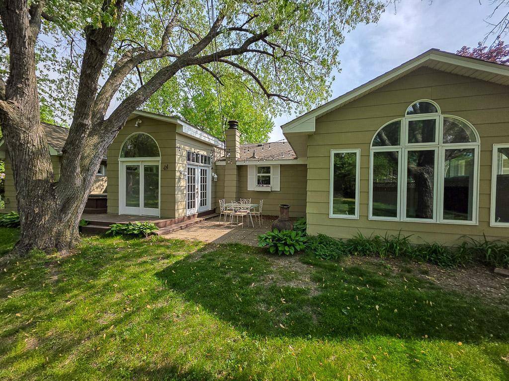Golden Valley, MN 55427,2445 Orkla DR