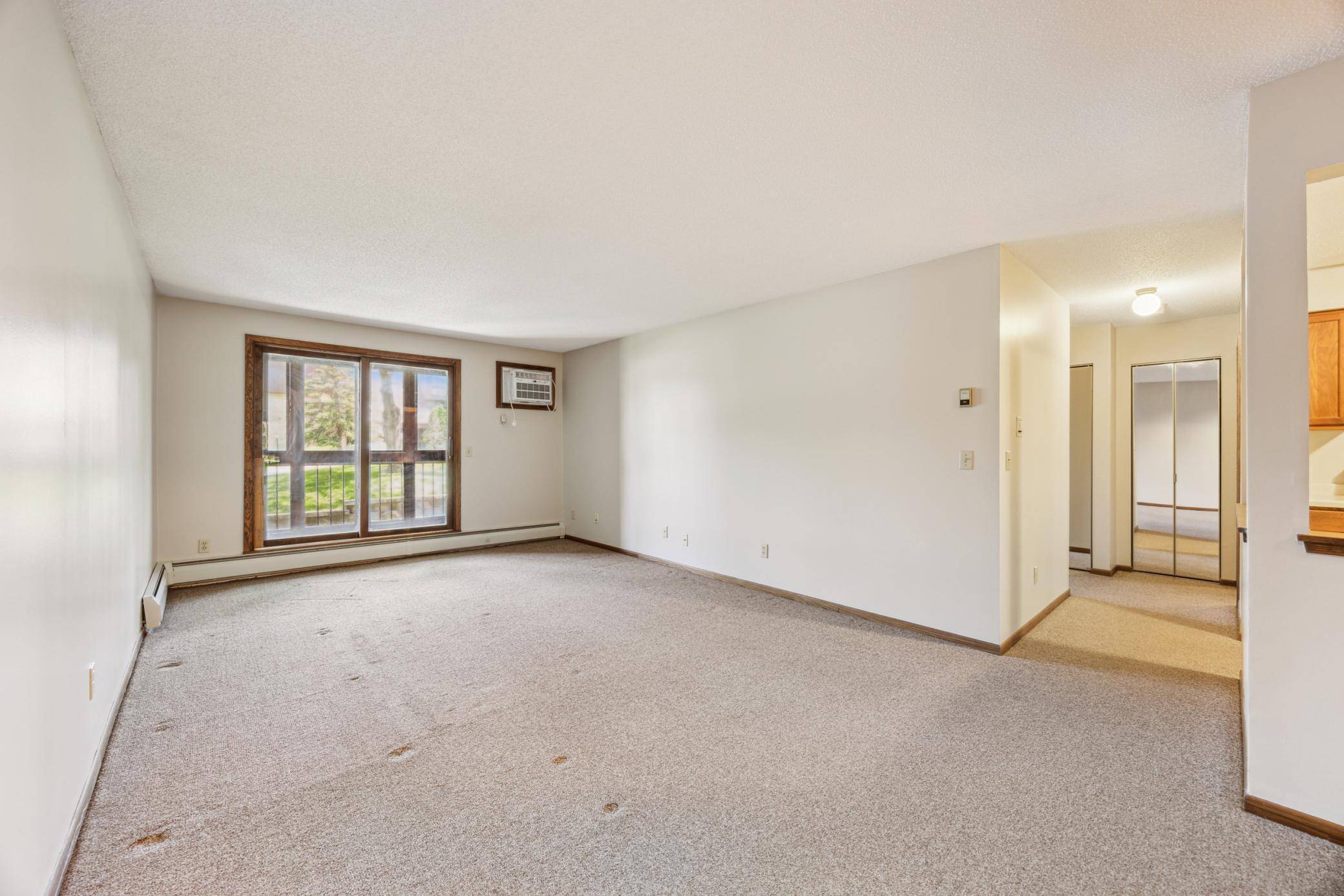 Columbia Heights, MN 55421,999 41st AVE NE #110NE
