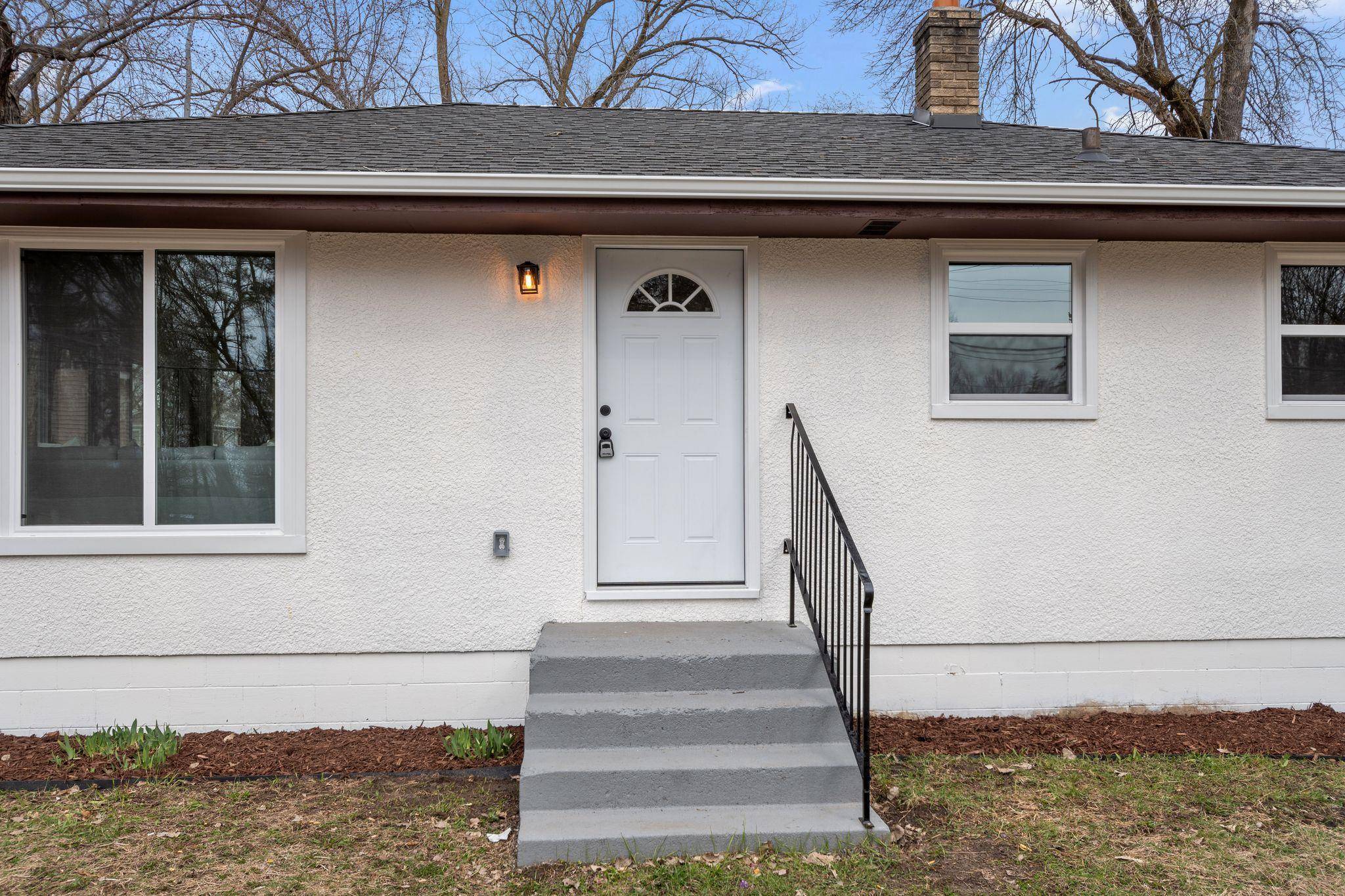 Little Canada, MN 55117,761 Labore RD