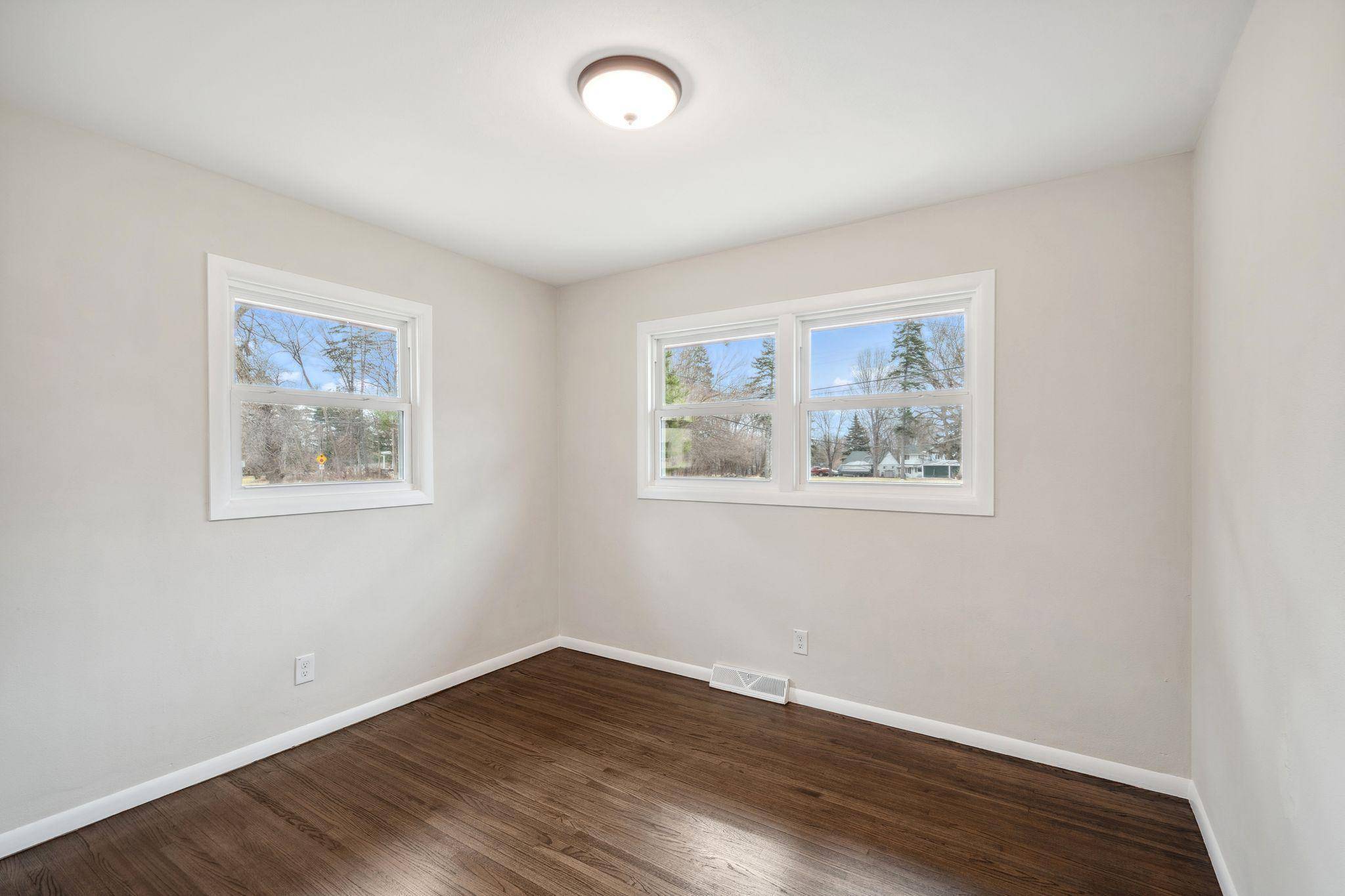 Little Canada, MN 55117,761 Labore RD