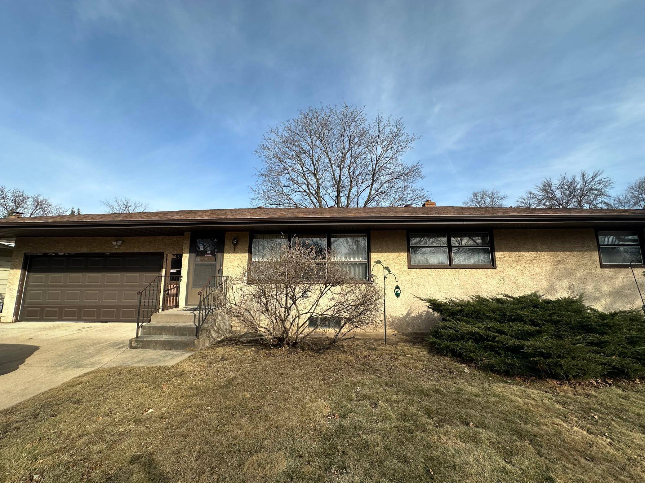 Roseville, MN 55113,2814 Matilda ST