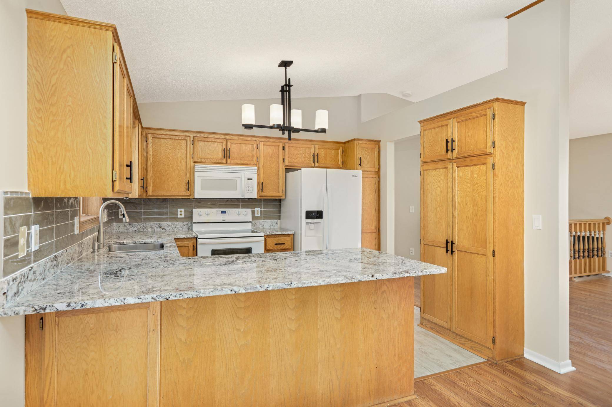 Saint Michael, MN 55376,409 5th ST NW