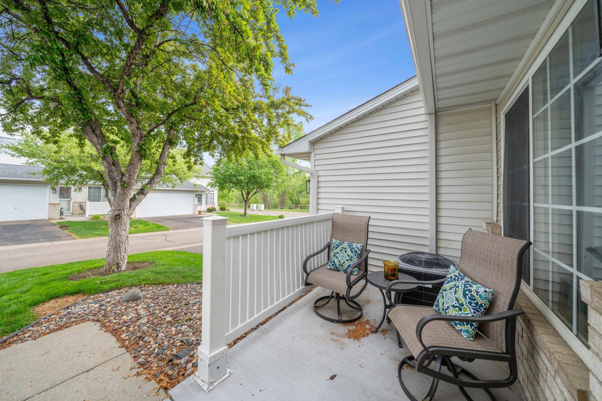 Woodbury, MN 55125,8671 Quarry Ridge LN #D