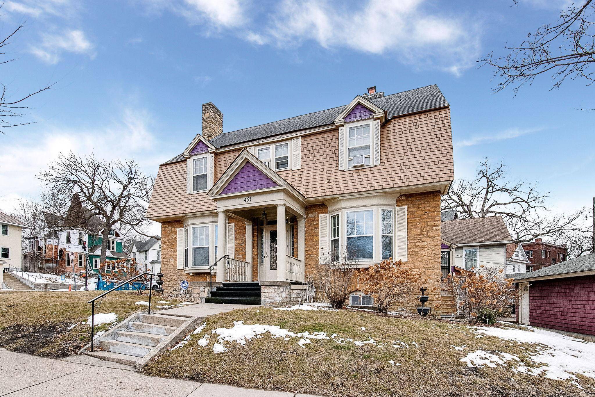 Saint Paul, MN 55104,451 Lynnhurst AVE E