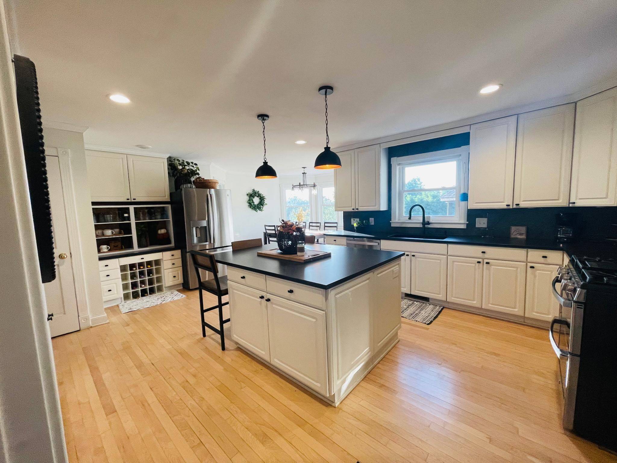 Winona, MN 55987,2220 Garvin Heights RD