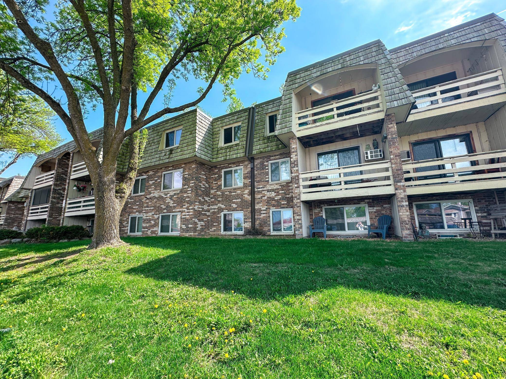 Mound, MN 55364,4407 Wilshire BLVD #110