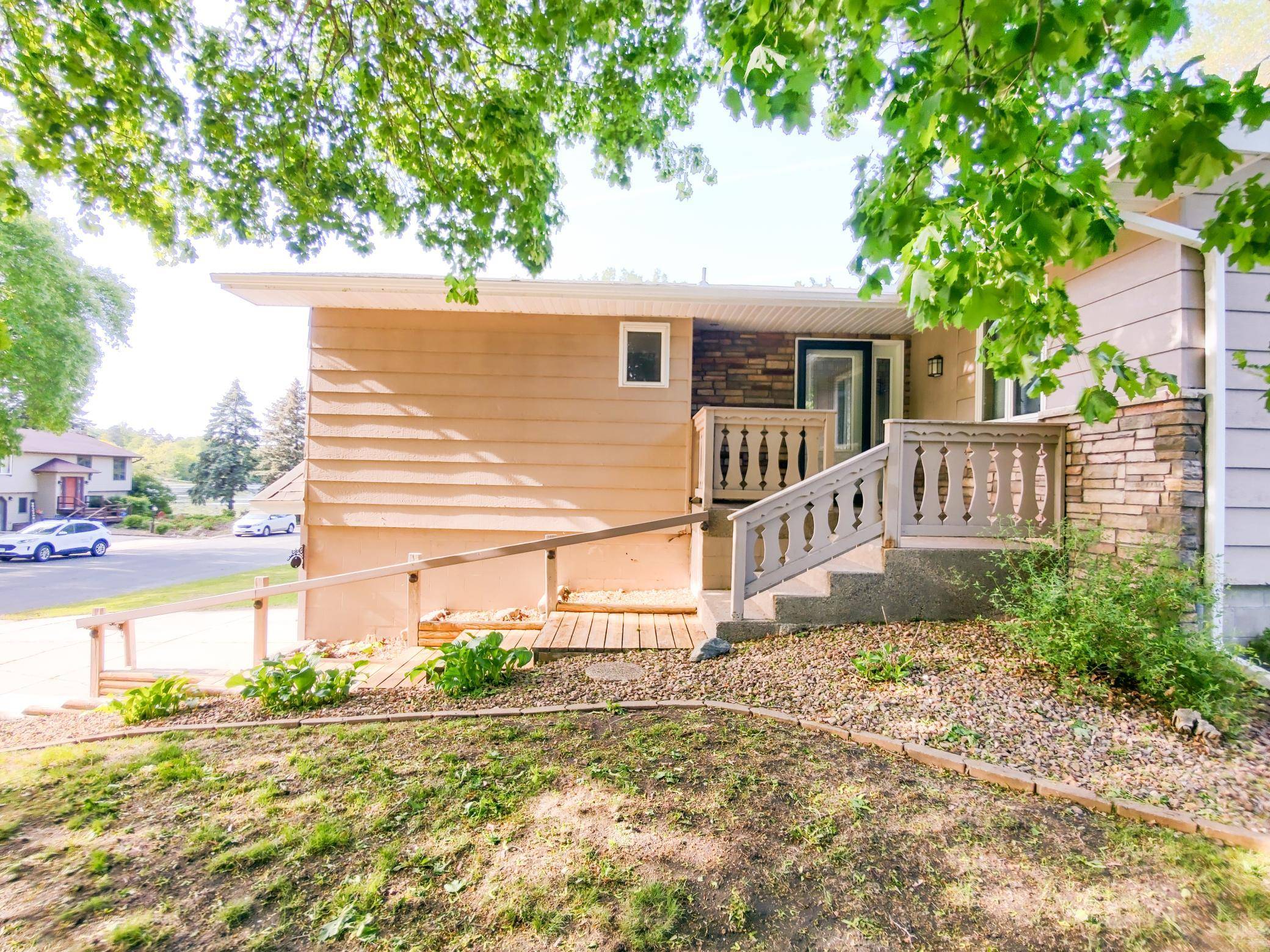 Dassel, MN 55325,620 Maple ST