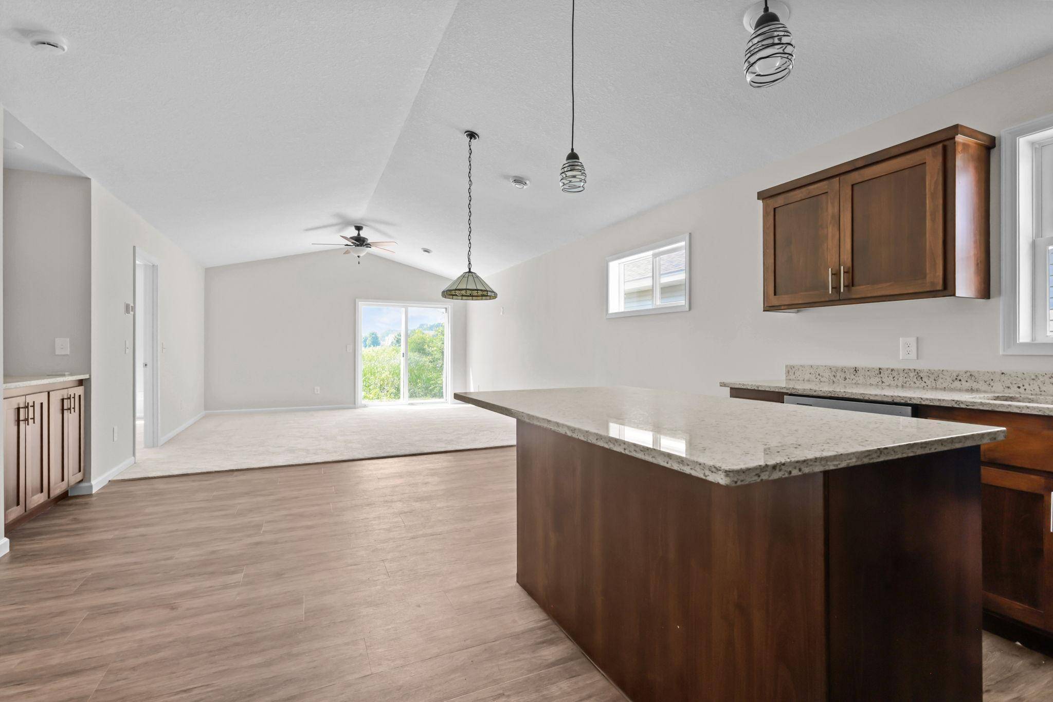 Isanti, MN 55040,712 Cherrywood LN NE