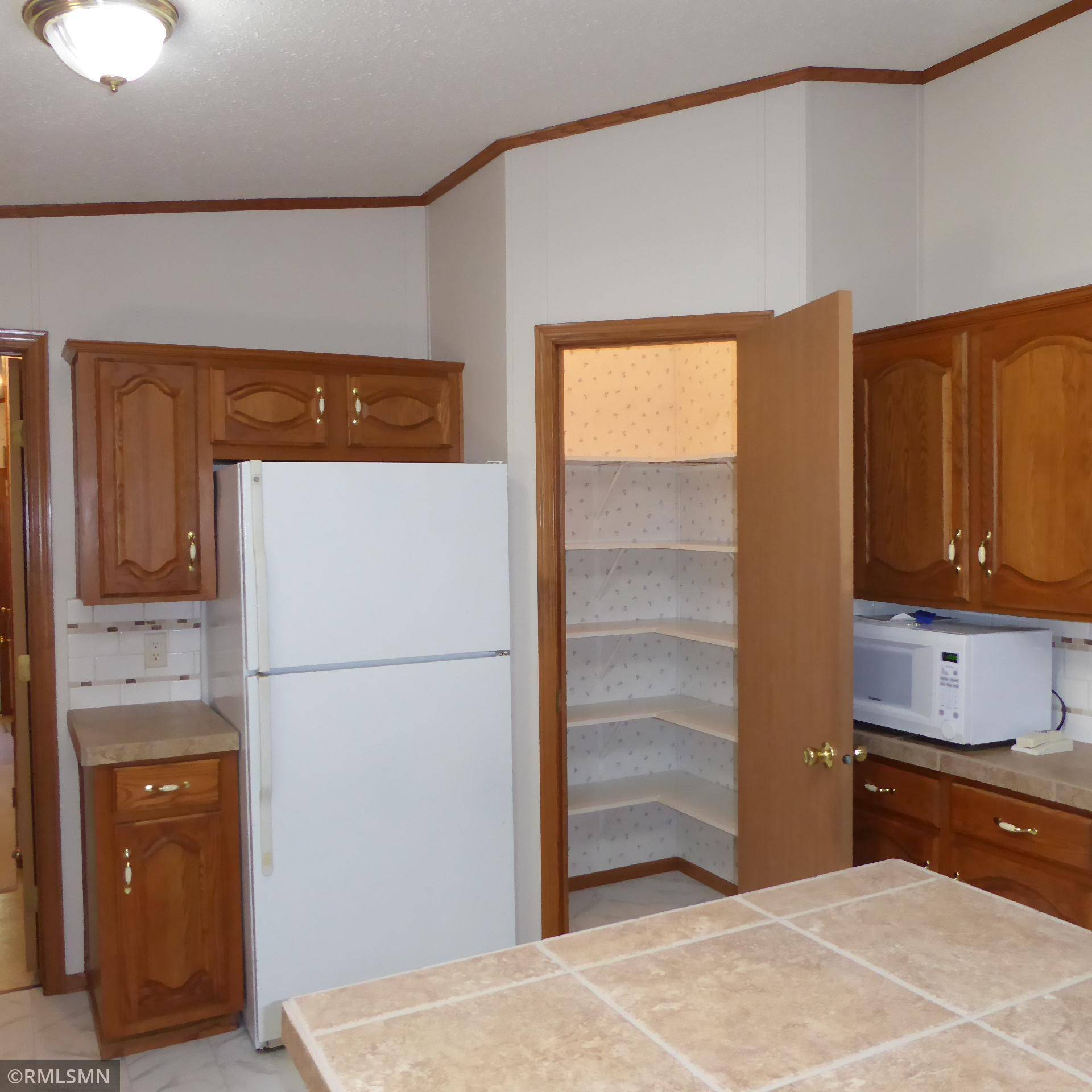 Hinckley, MN 55037,204 Sullivan AVE S