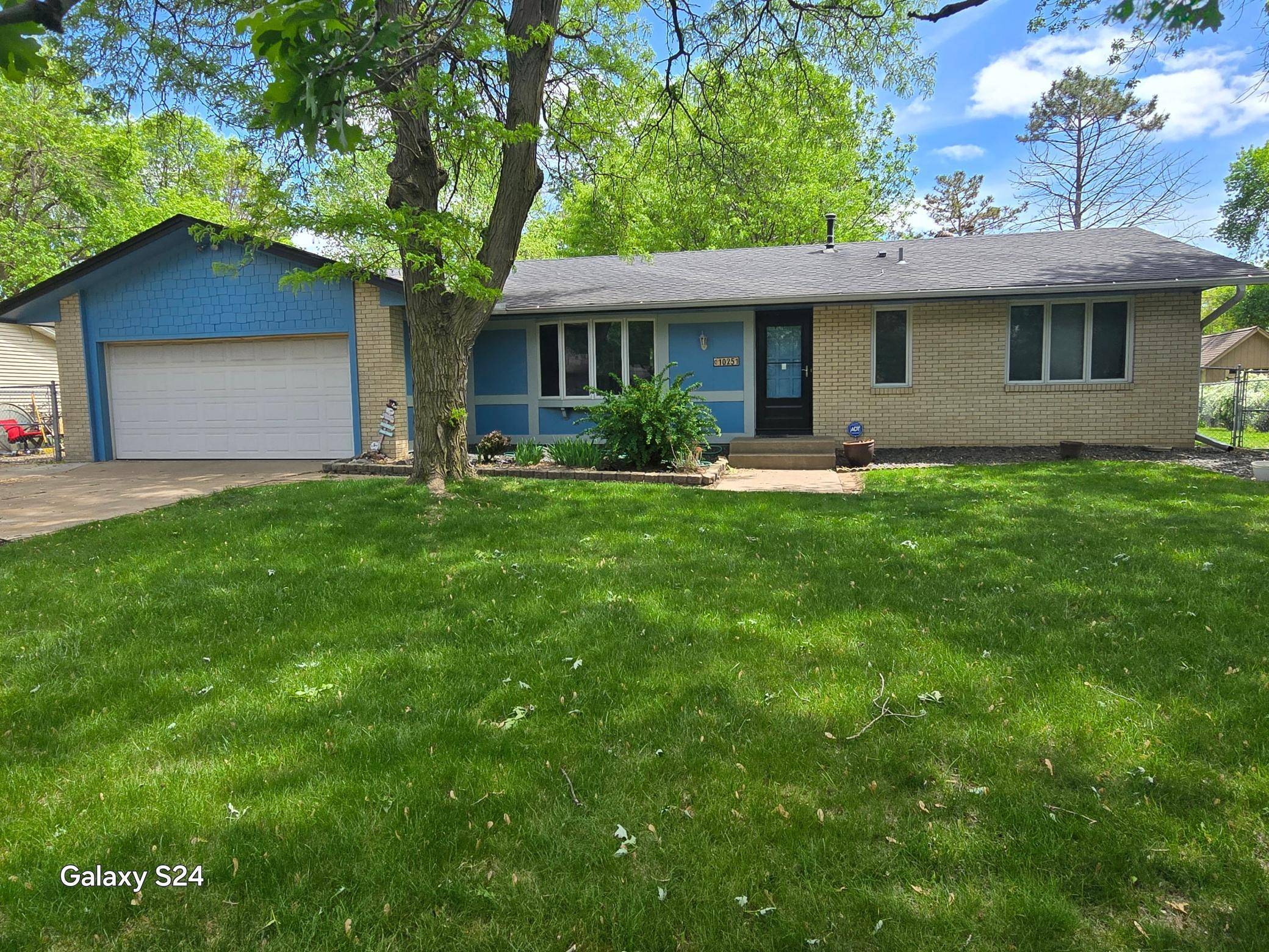 Coon Rapids, MN 55433,10251 Nightingale ST NW