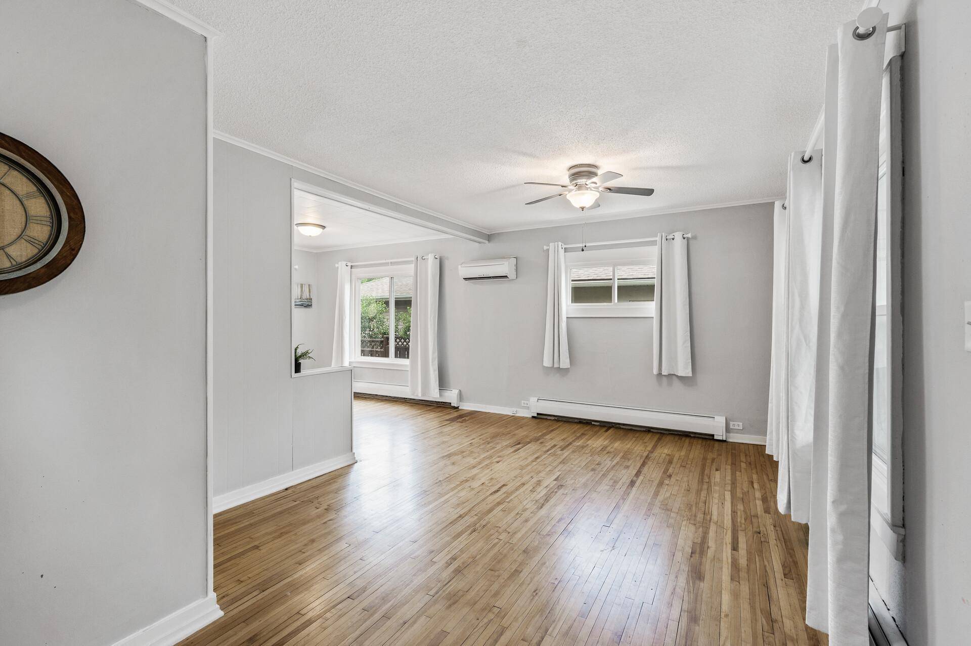 Saint Paul, MN 55119,1829 Ross AVE E