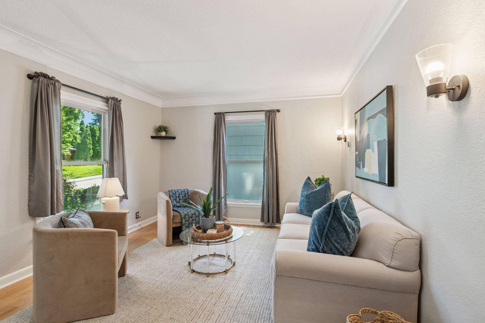 Minneapolis, MN 55405,40 Penn AVE S