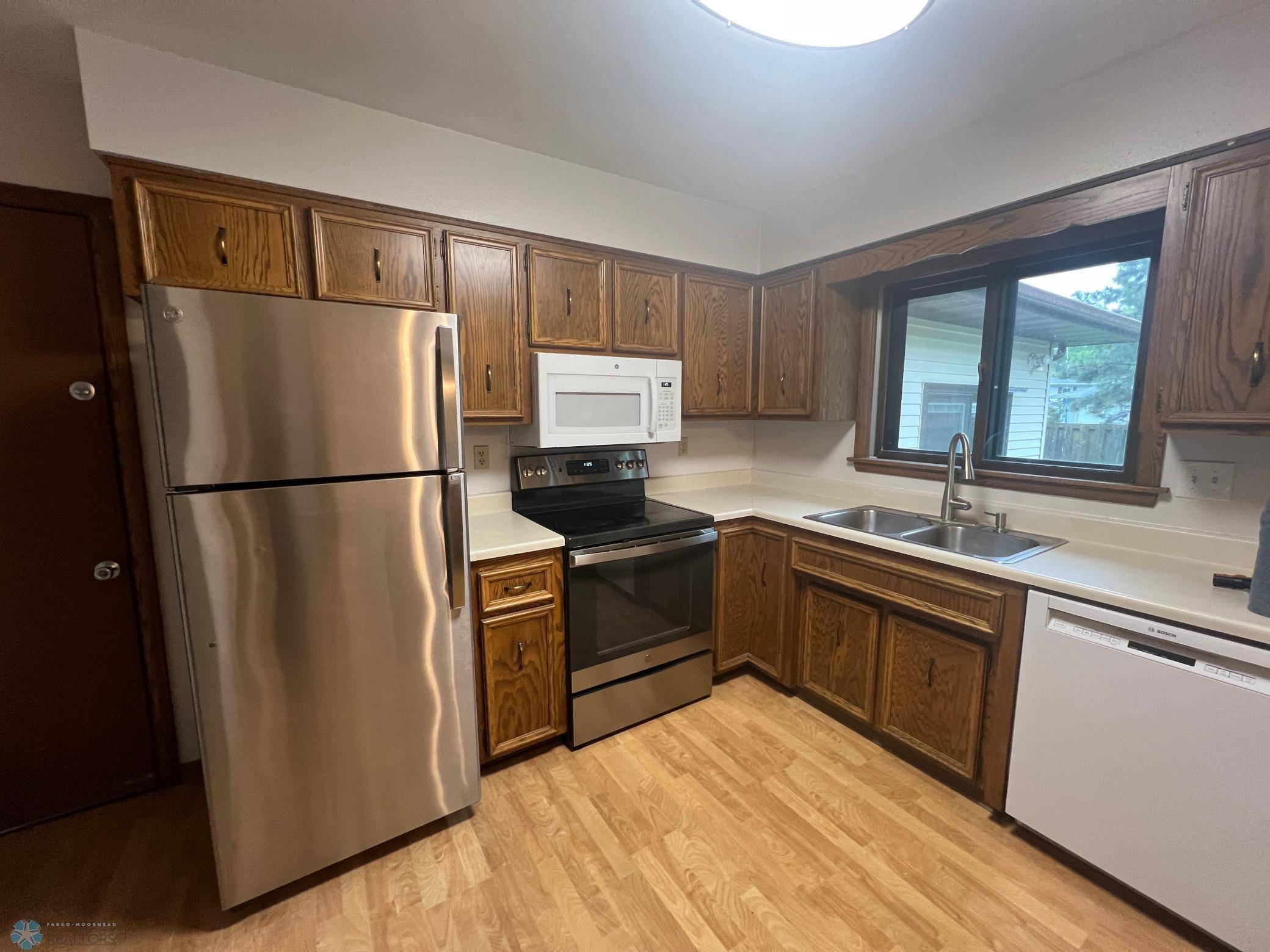 Fargo, ND 58102,240 30th AVE N