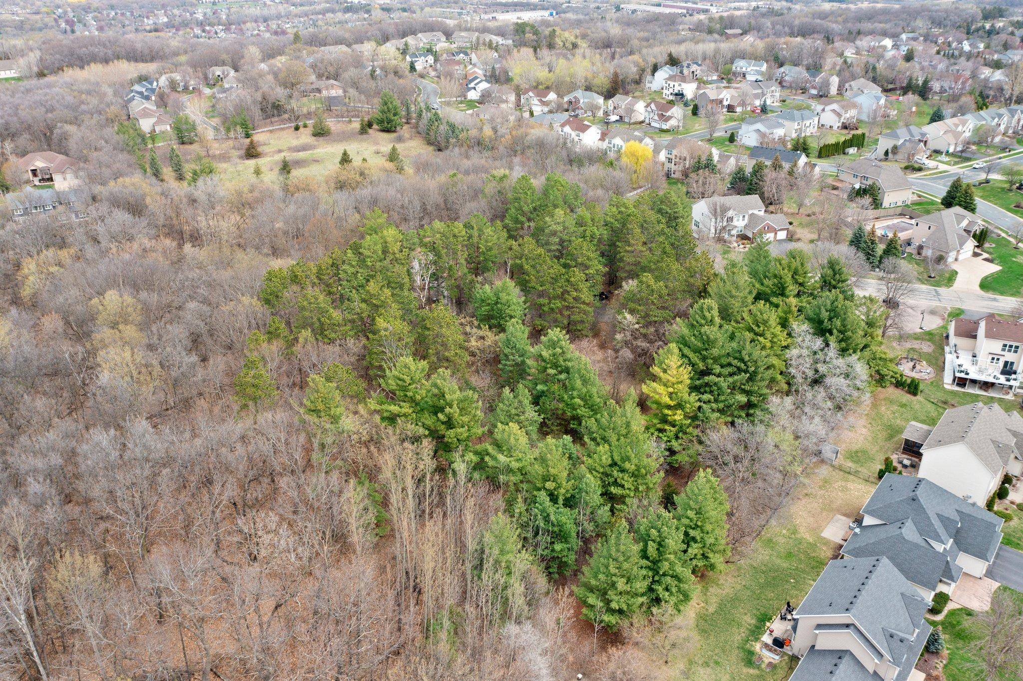 Savage, MN 55378,9322 Hillsboro