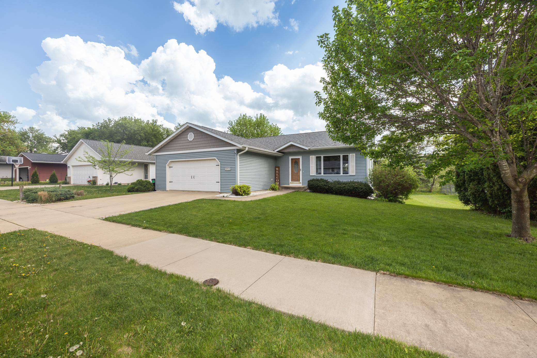 Rochester, MN 55904,3728 Strathmore LN SE