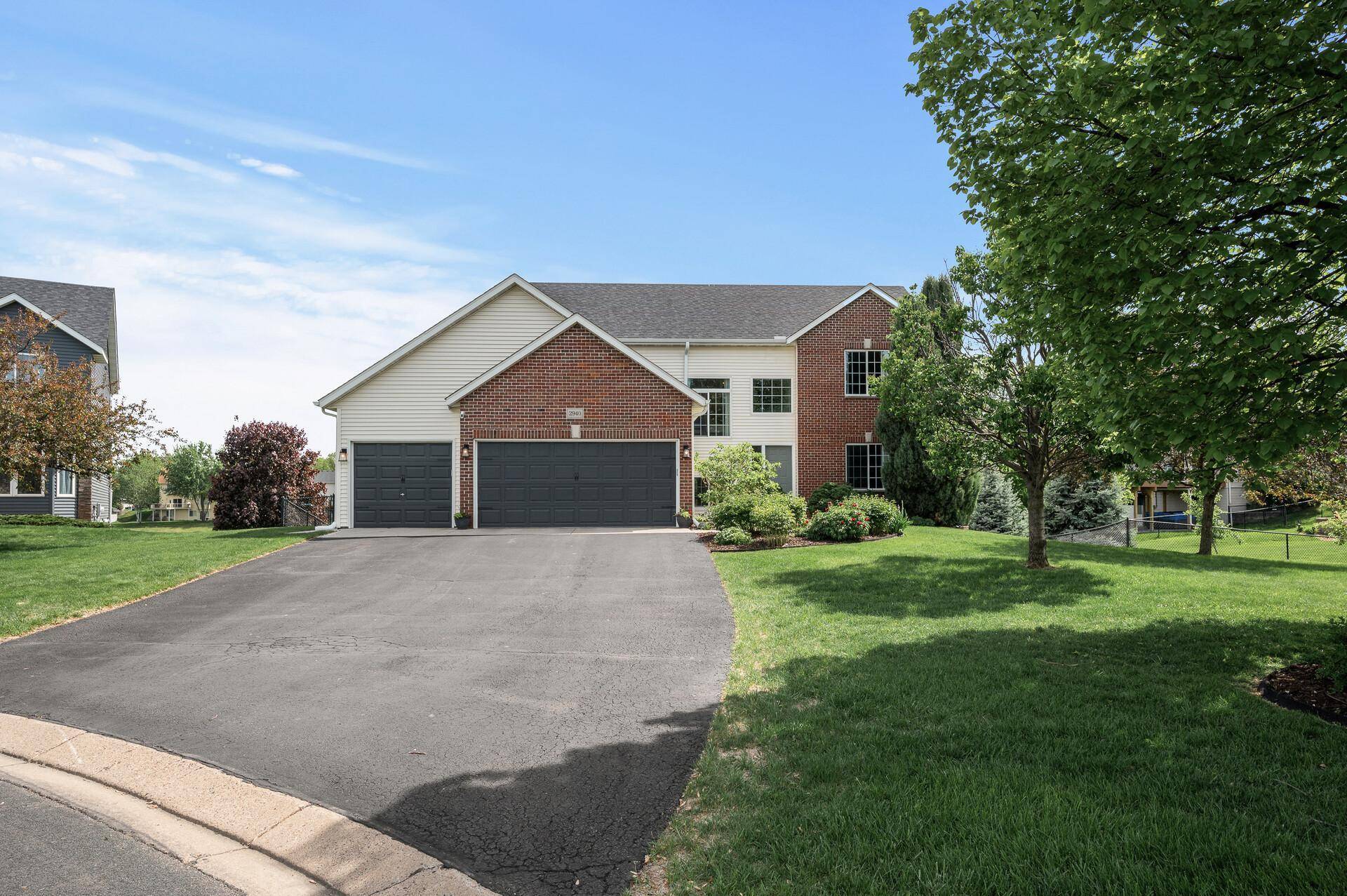Shakopee, MN 55379,2940 Tiflawn CT
