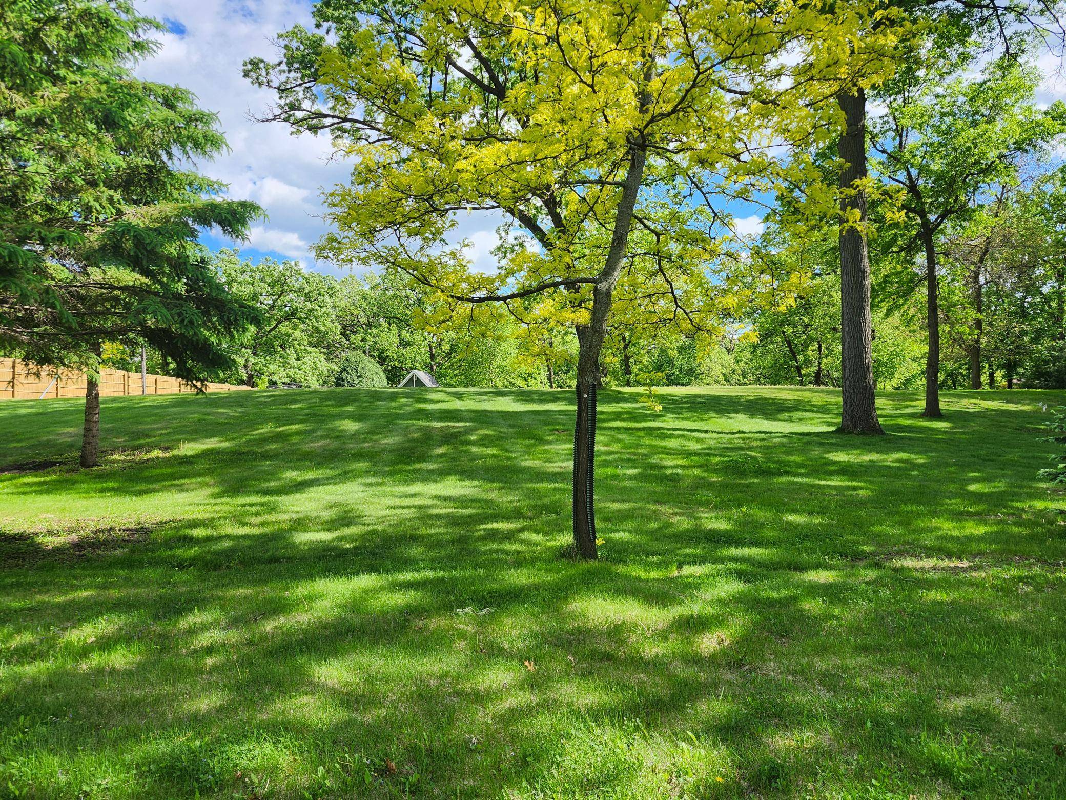 Minnetonka, MN 55345,XXXX Robinwood DR