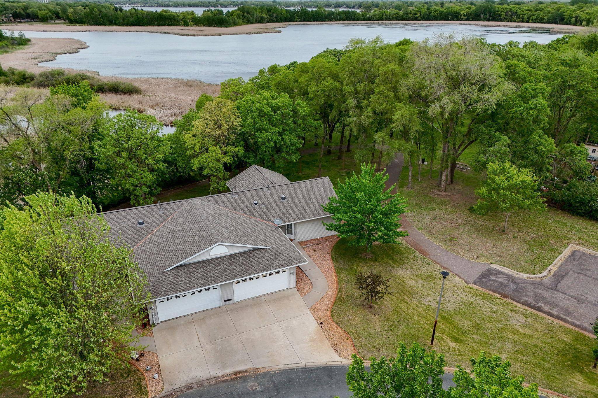 Big Lake, MN 55309,621 Norwood LN