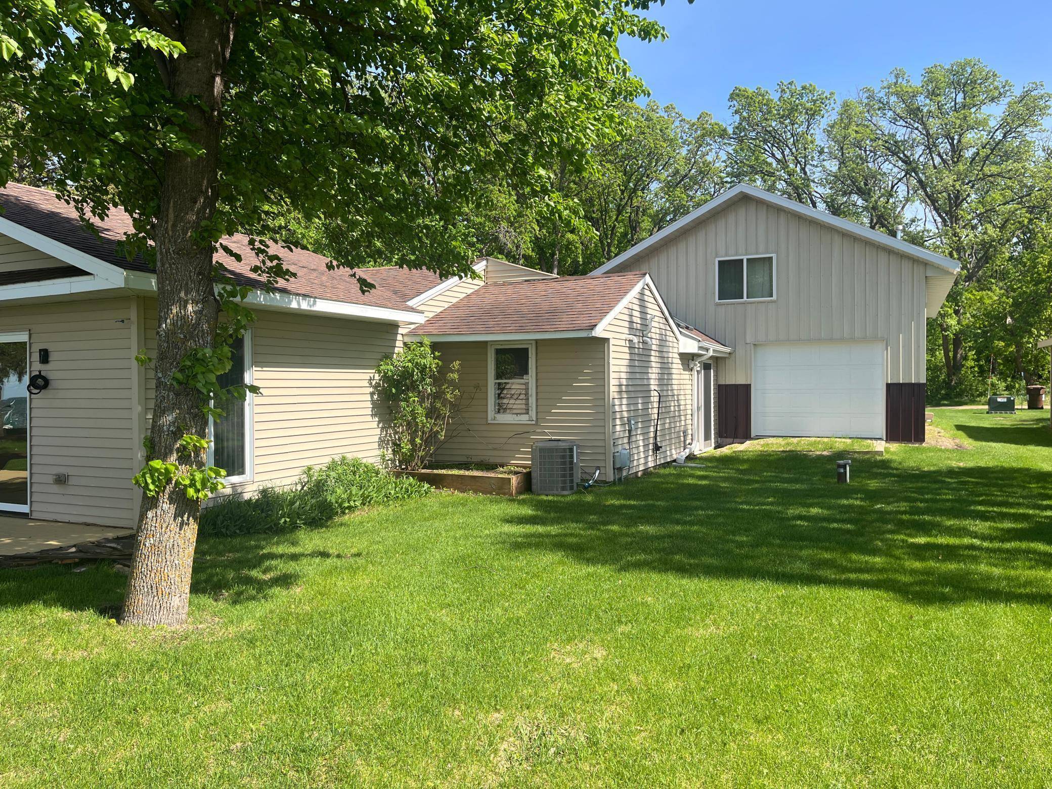 Everts Twp, MN 56515,39307 Clearmont RD