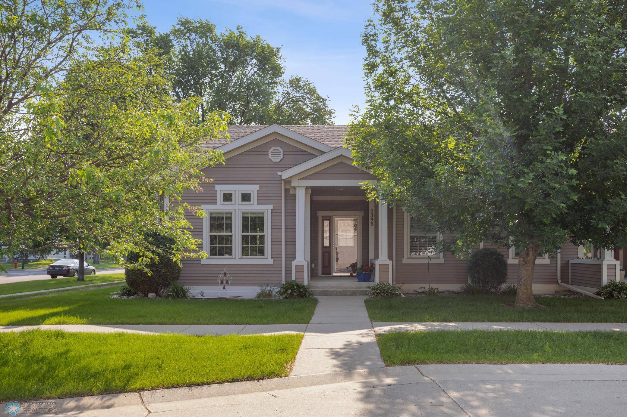 Fargo, ND 58102,1395 Highpointe DR N