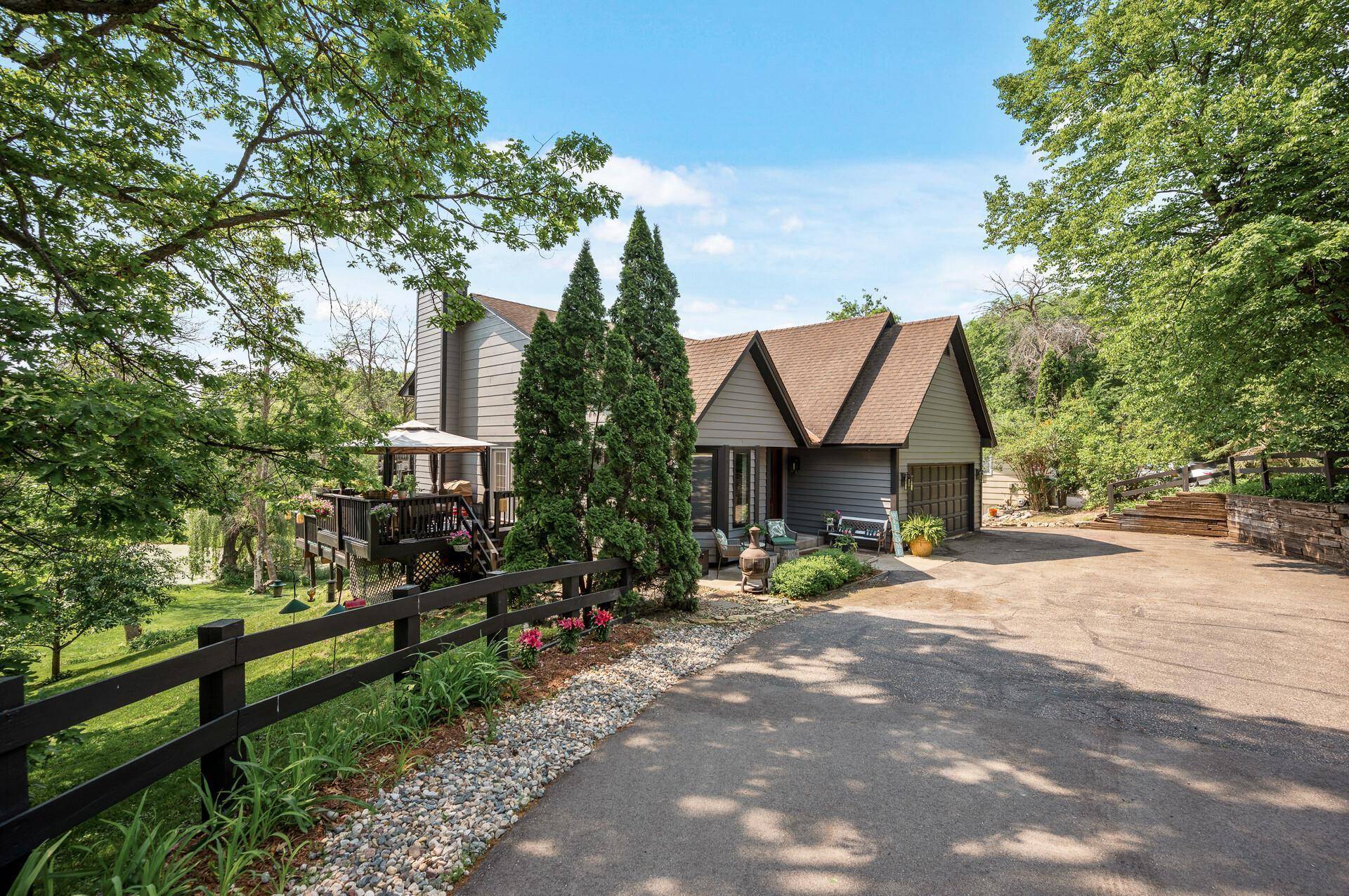 Prior Lake, MN 55372,15657 Fish Point RD SE