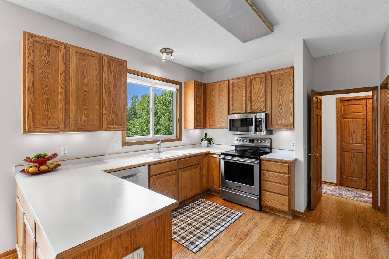 Eden Prairie, MN 55347,17090 New Market DR