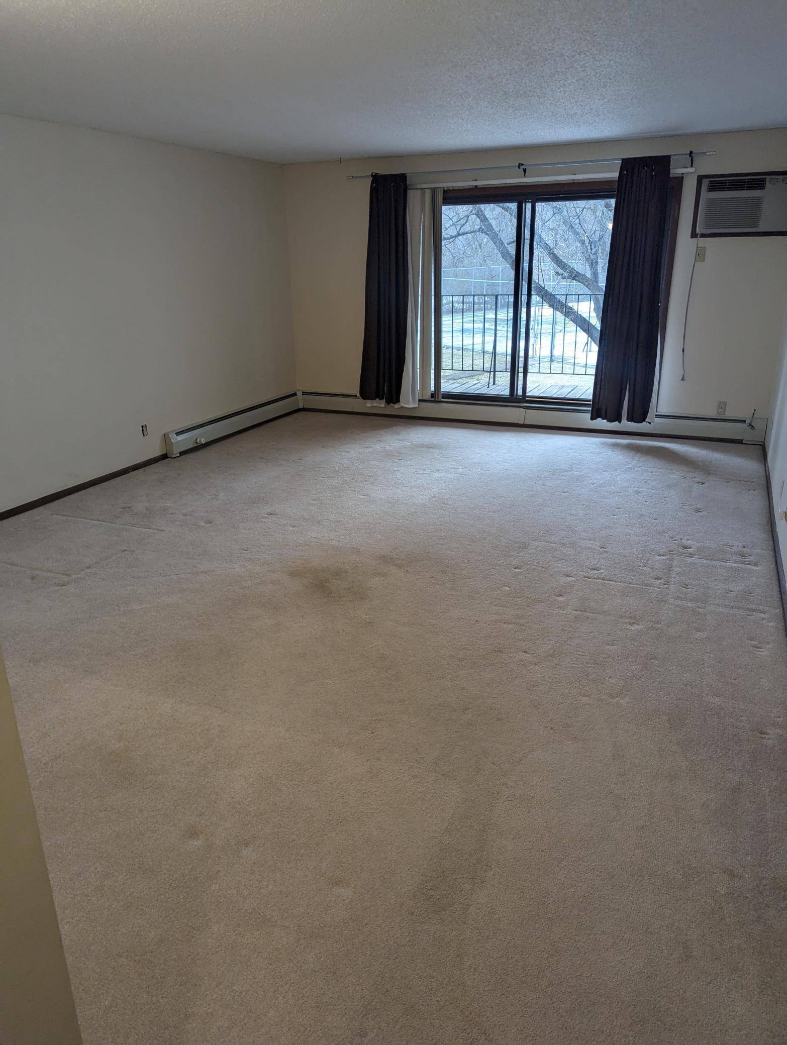 Minnetonka, MN 55305,10451 Greenbrier RD #115