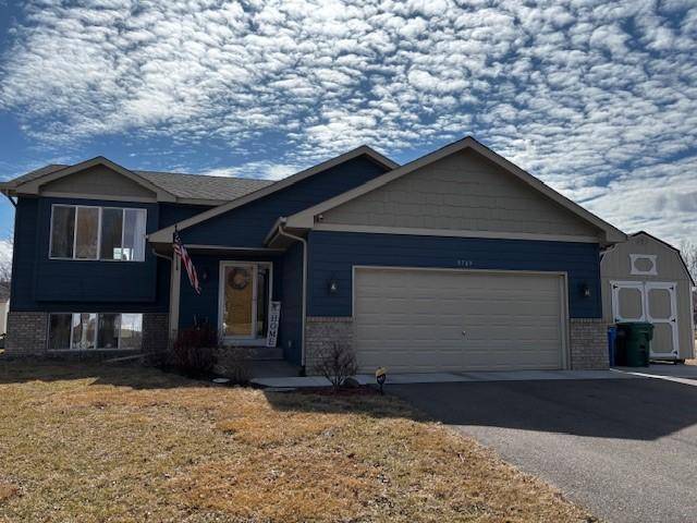 Saint Michael, MN 55376,9709 42nd ST NE