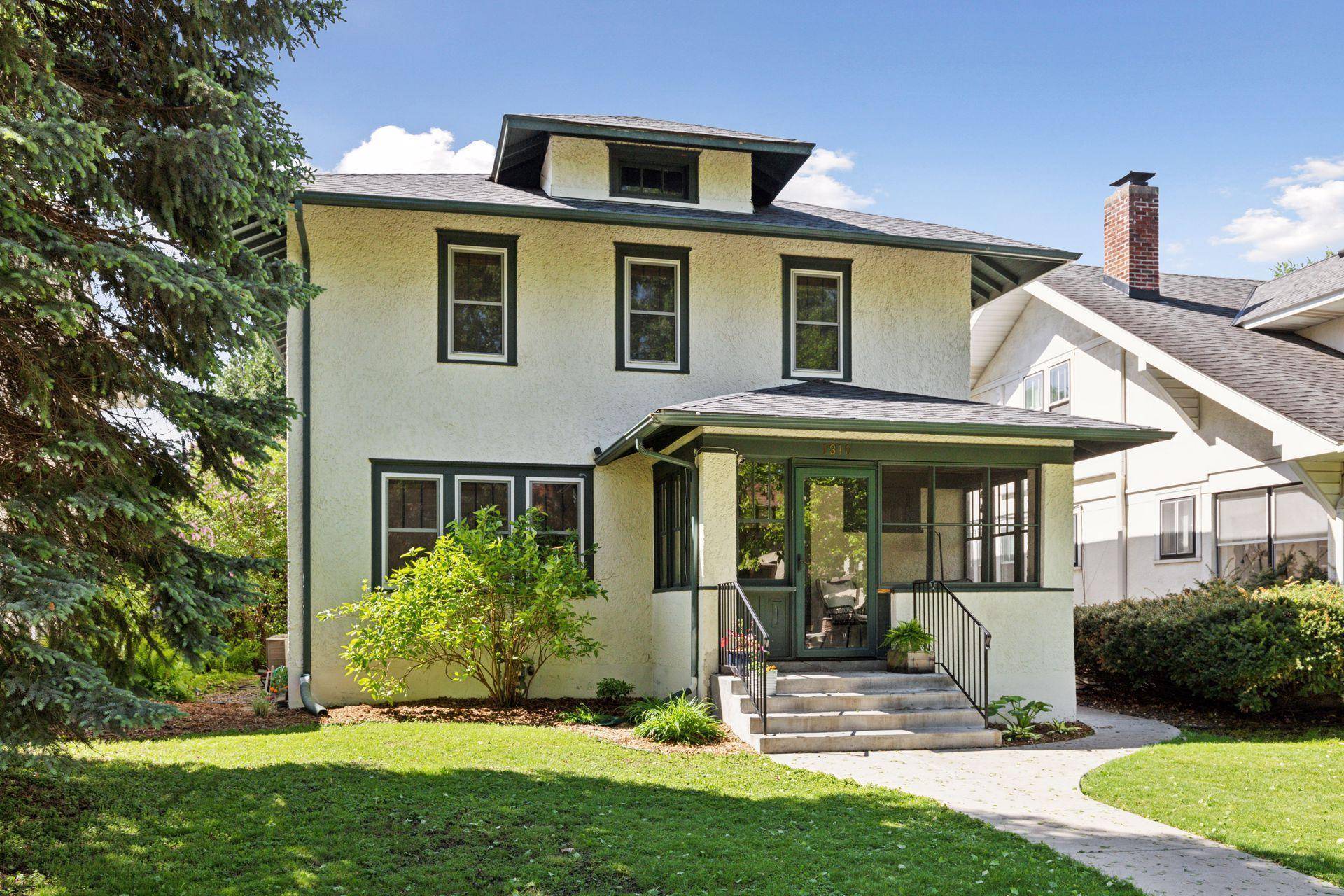 Saint Paul, MN 55105,1310 Fairmount AVE
