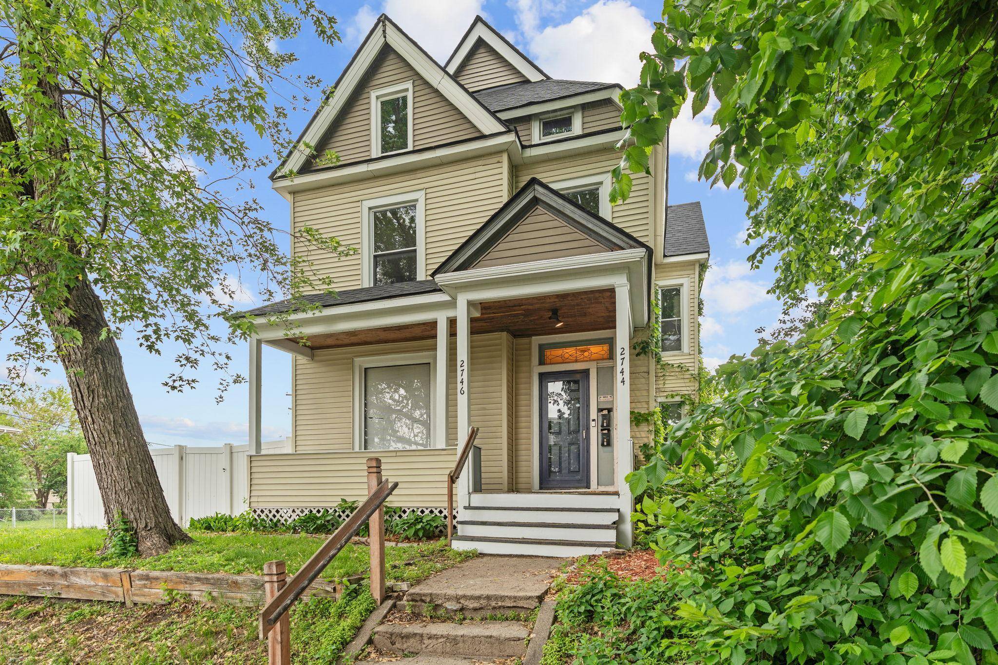 Minneapolis, MN 55408,2744 Stevens AVE