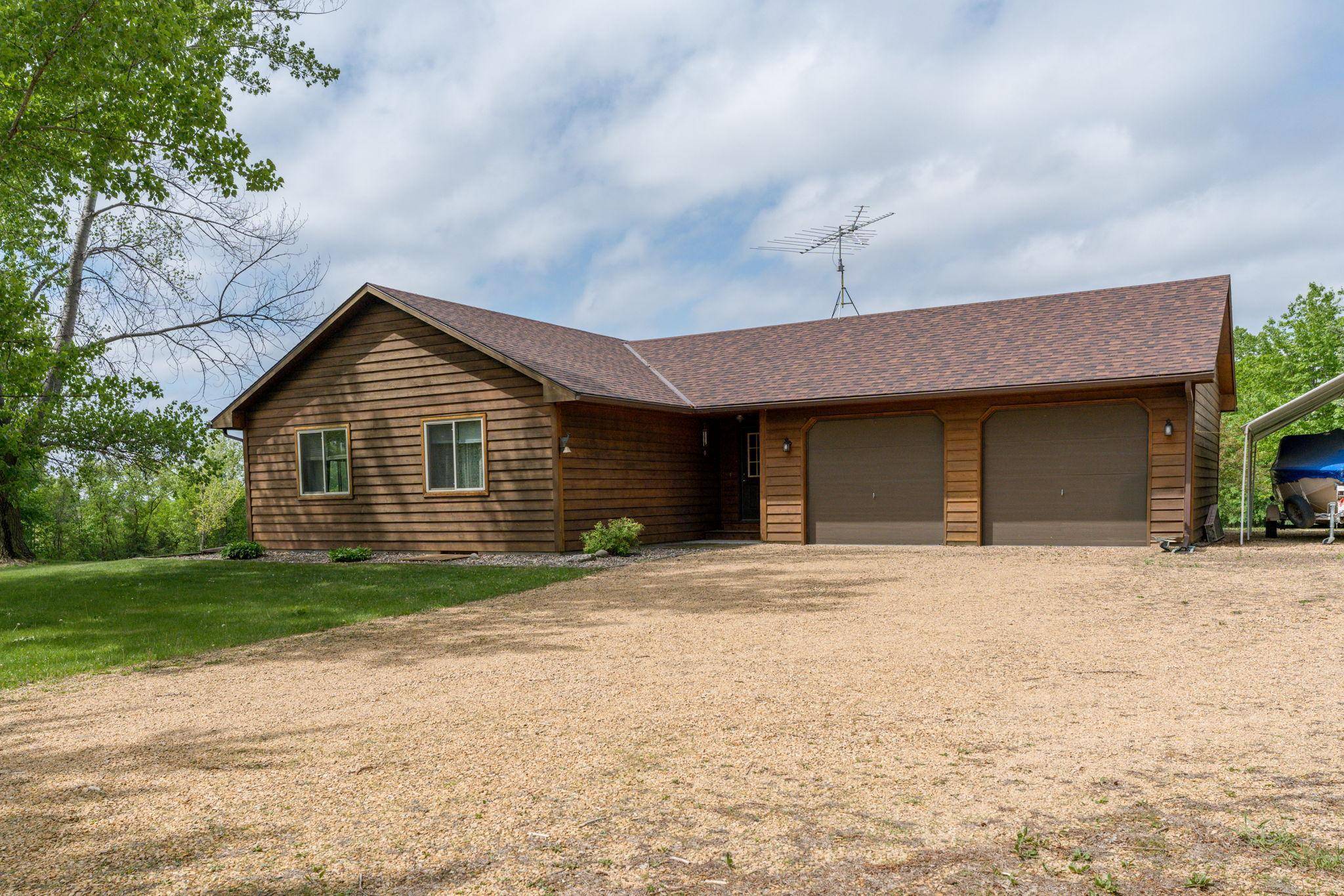 Madison Lake, MN 56063,24058 610th AVE