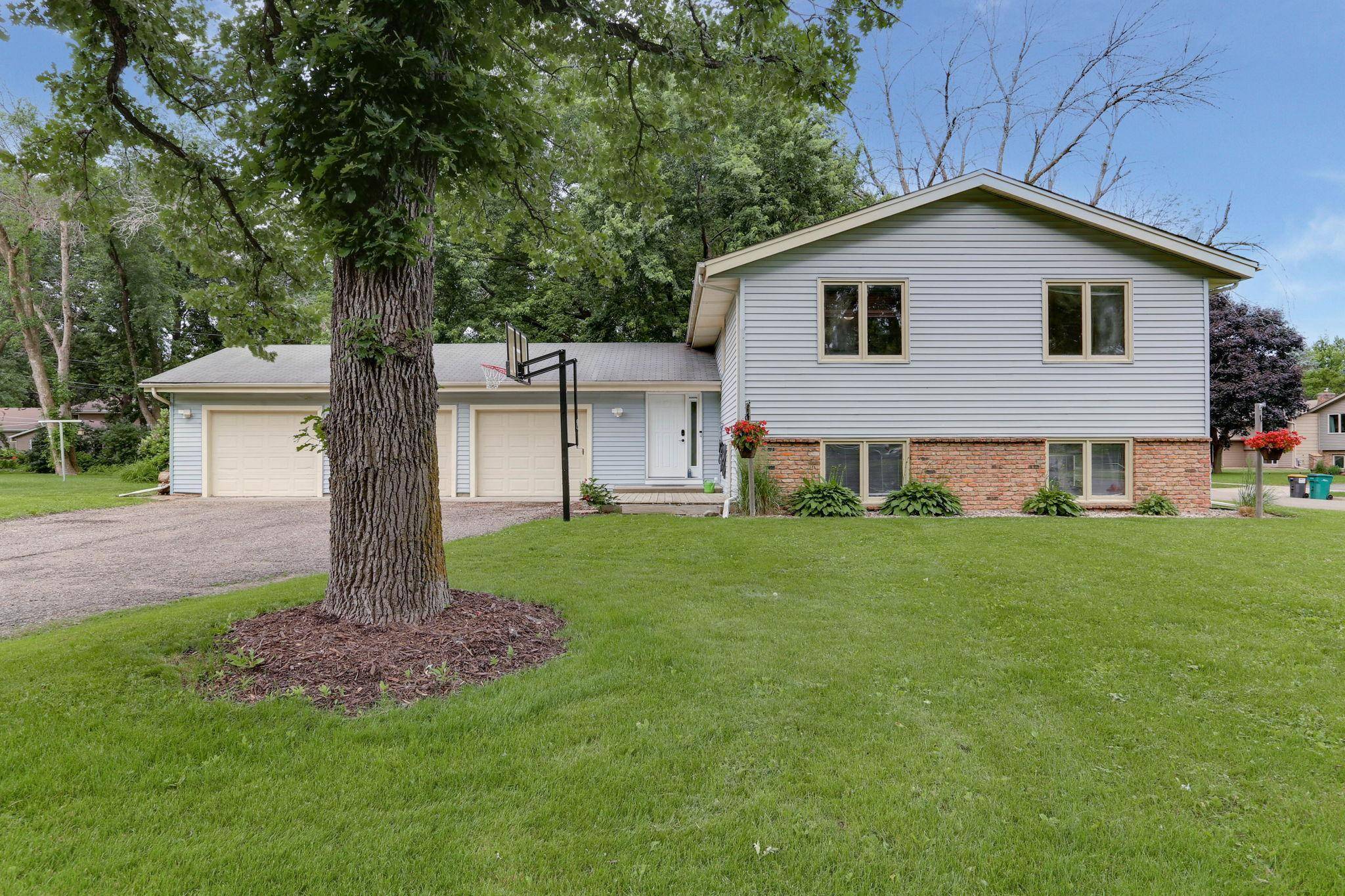 Lakeville, MN 55044,20815 Italy AVE