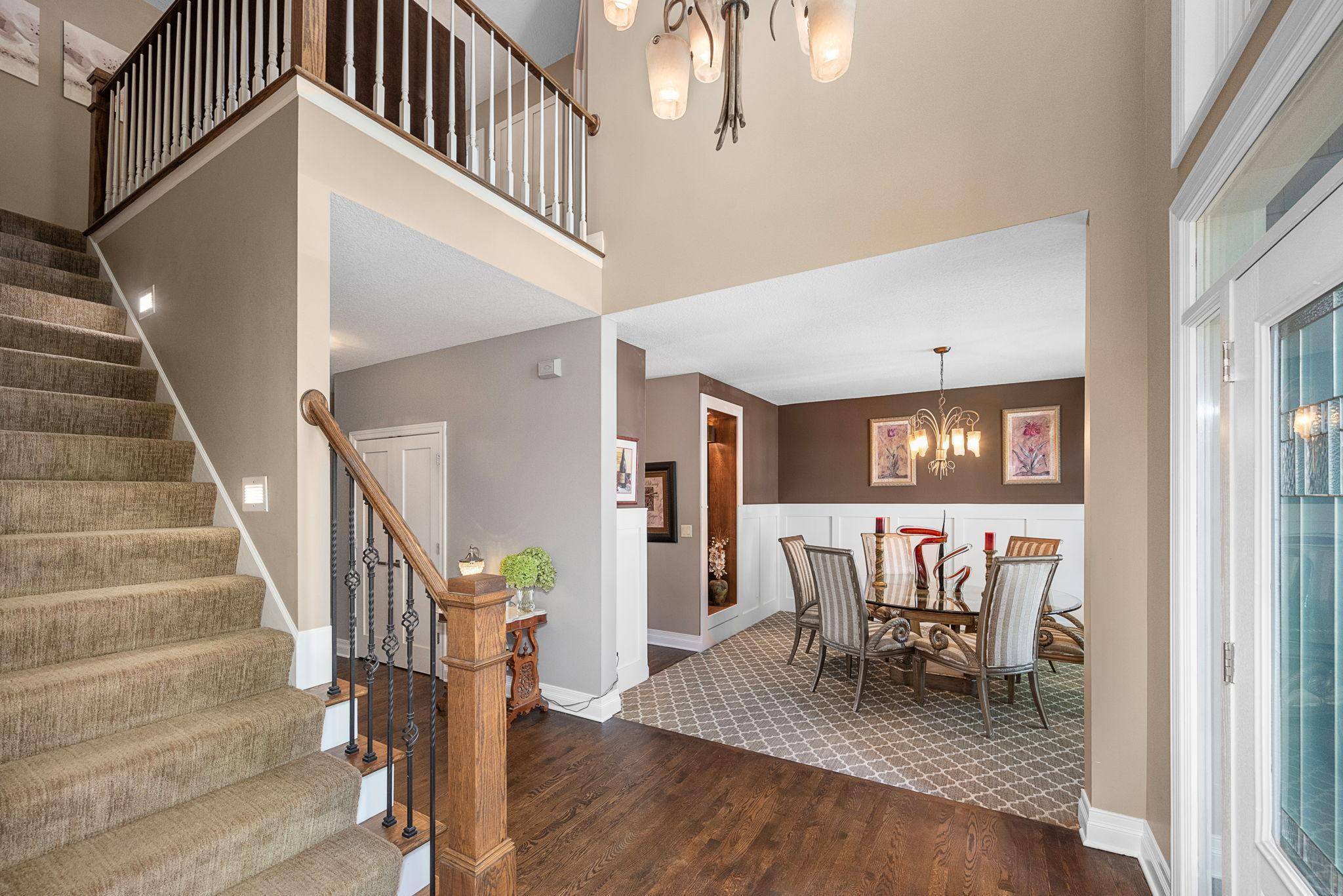 Eden Prairie, MN 55347,15375 Stanbury Curve