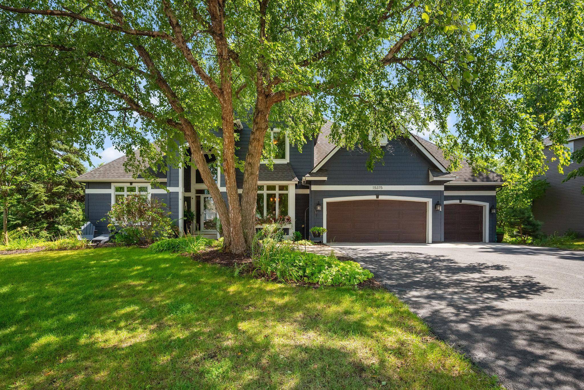 Eden Prairie, MN 55347,15375 Stanbury Curve