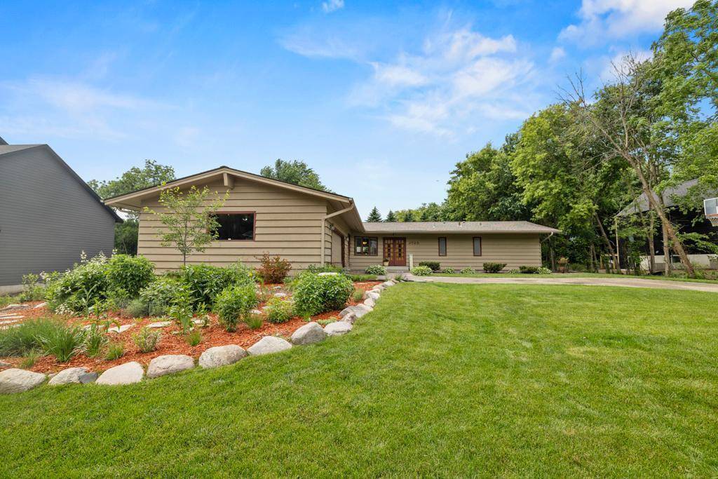 Plymouth, MN 55441,2725 Pilgrim LN N