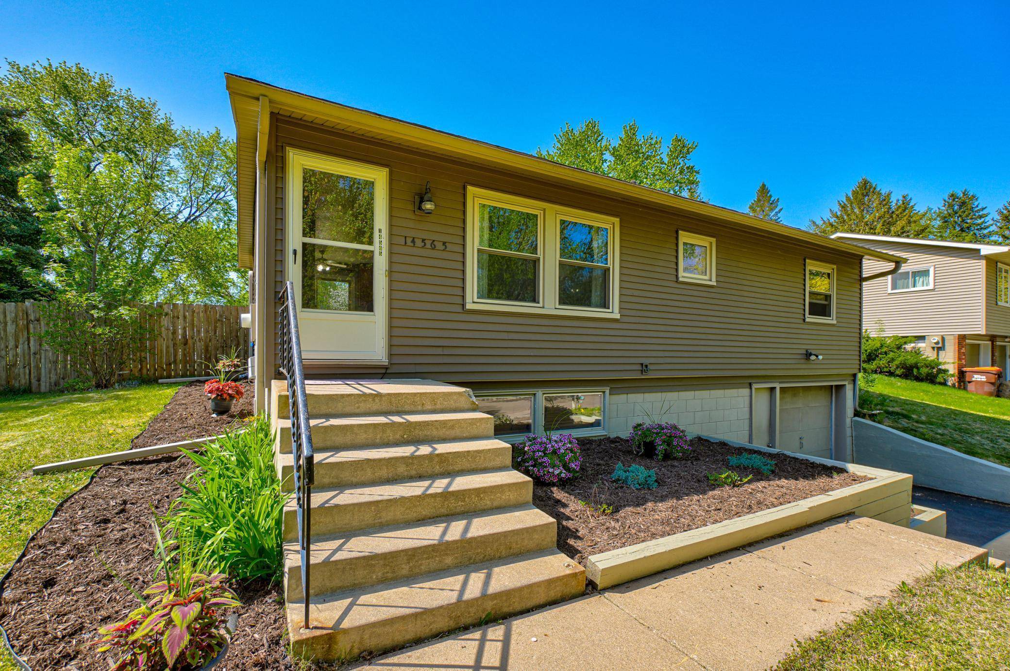 Oak Park Heights, MN 55082,14565 Upper 56th ST N