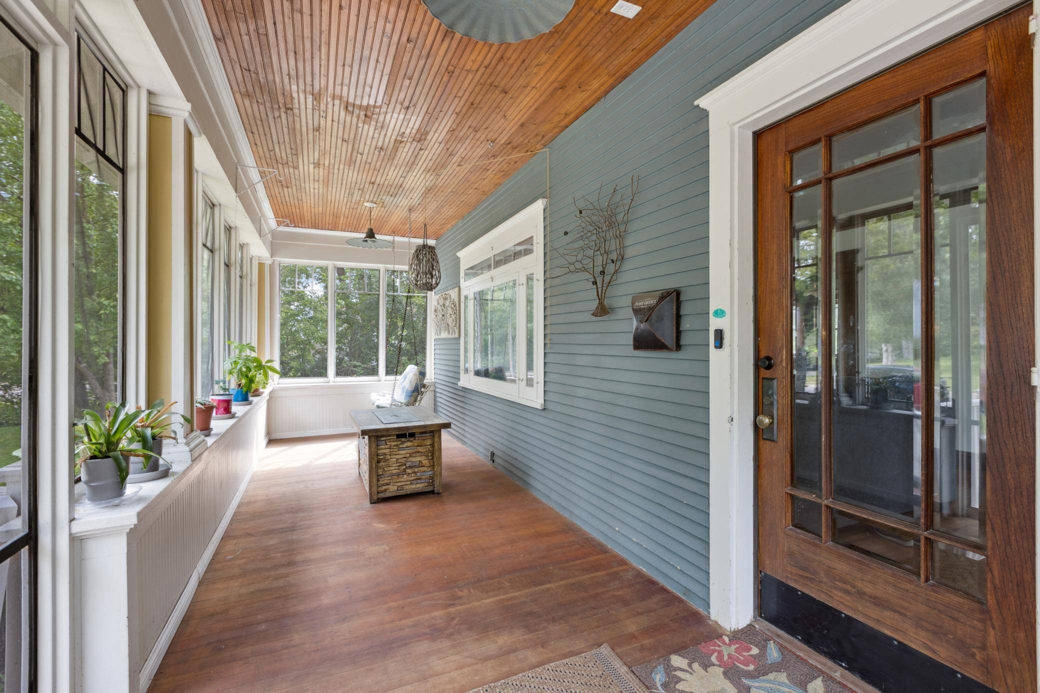 Buffalo, MN 55313,403 4th AVE NW