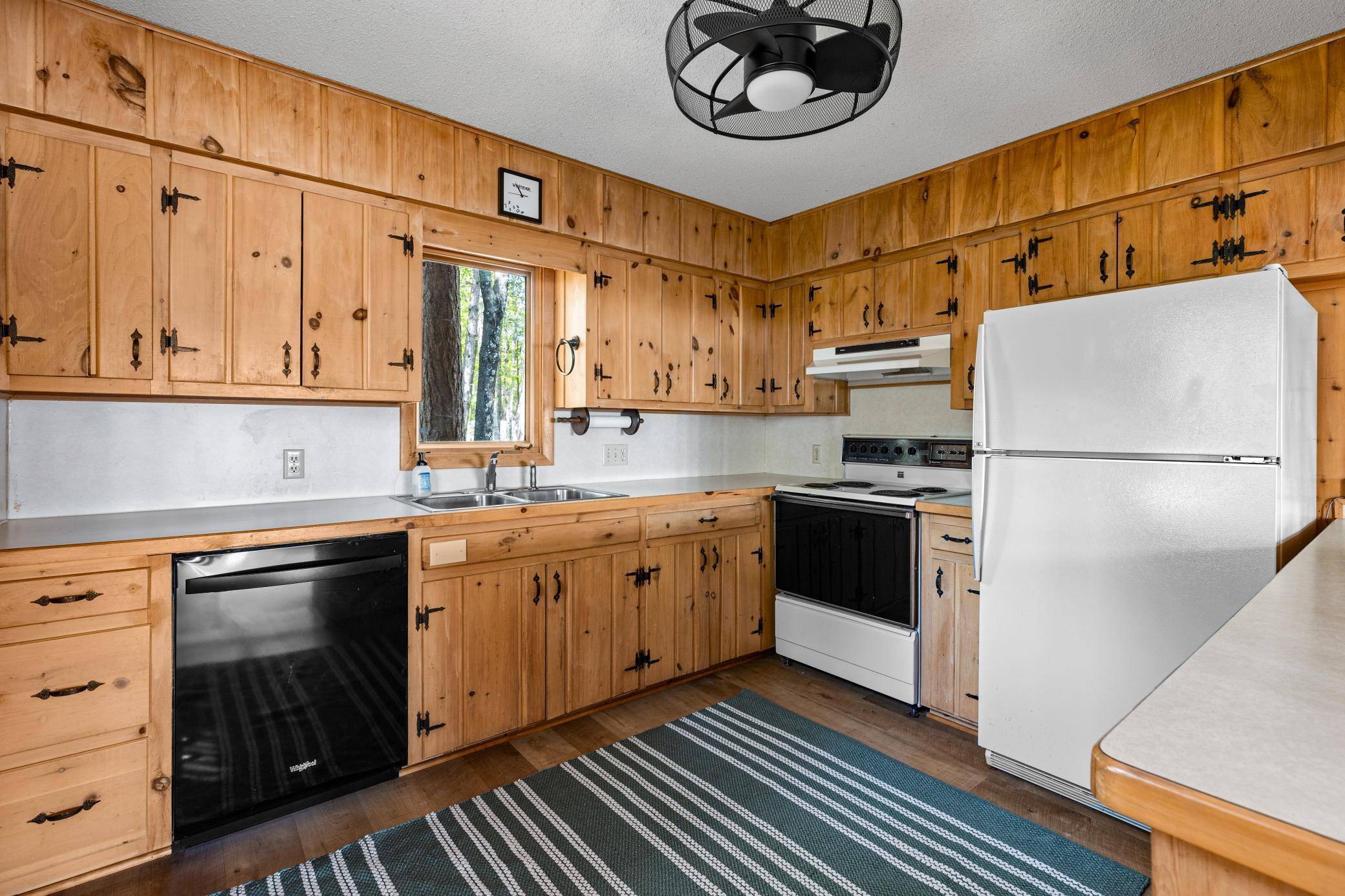 Fifty Lakes, MN 56442,11895 Northgate LN