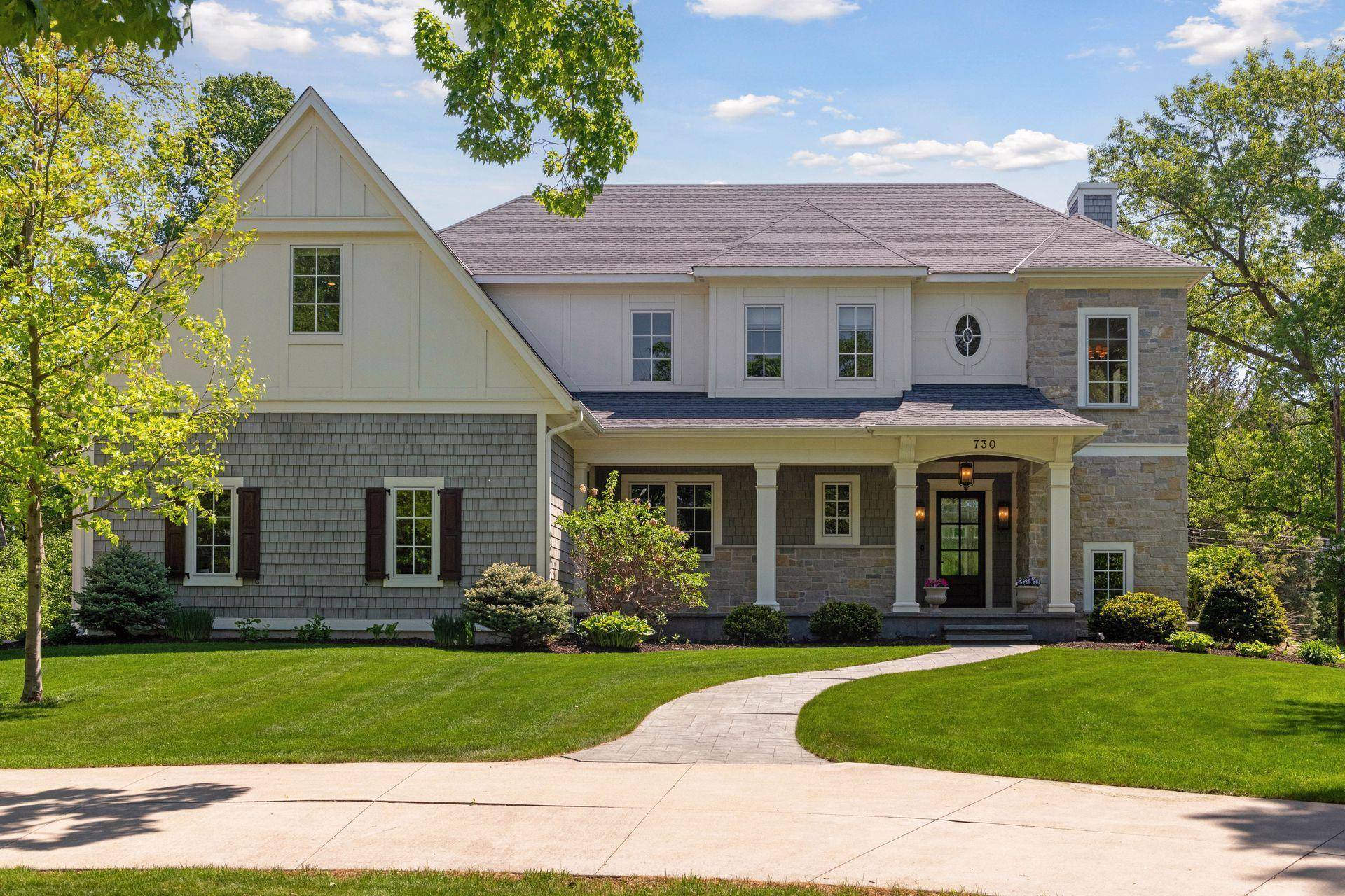 Plymouth, MN 55447,730 Lanewood LN N