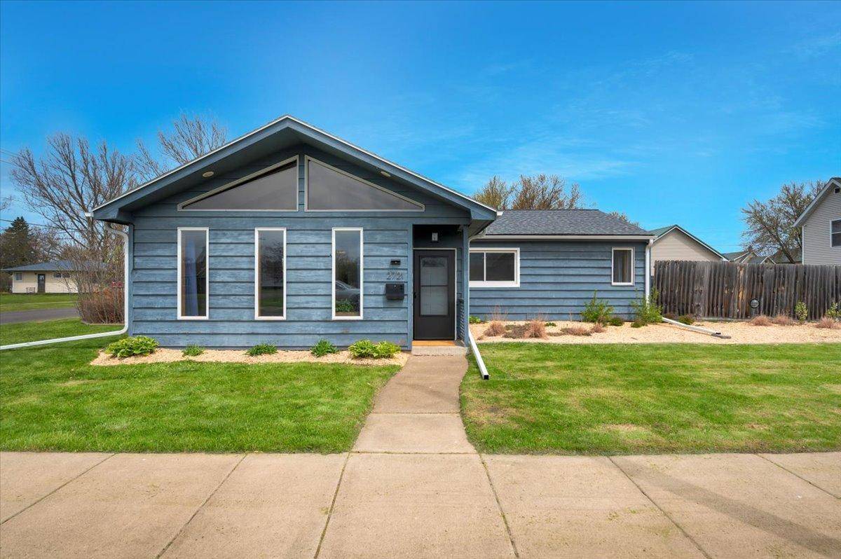 Superior, WI 54880,2721 N 23rd ST